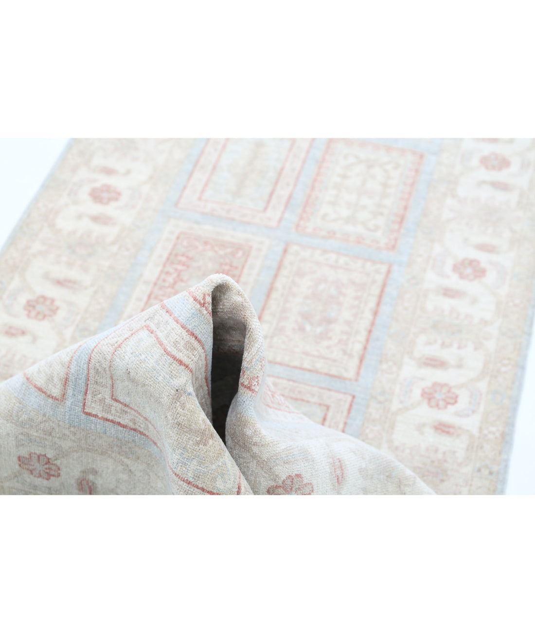 Hand Knotted Bakhtiari Wool Rug - 2'7'' x 9'7'' 2'7'' x 9'7'' (78 X 288) / Blue / Ivory