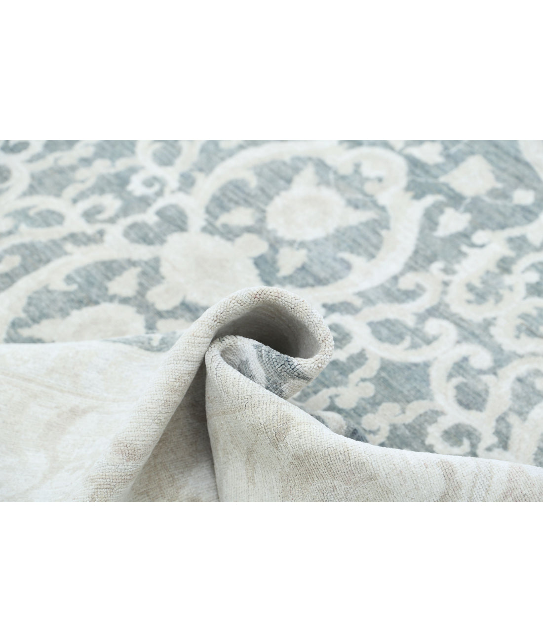 Hand Knotted Fine Serenity Wool Rug - 8'9'' x 12'6'' 8'9'' x 12'6'' (263 X 375) / Grey / Ivory