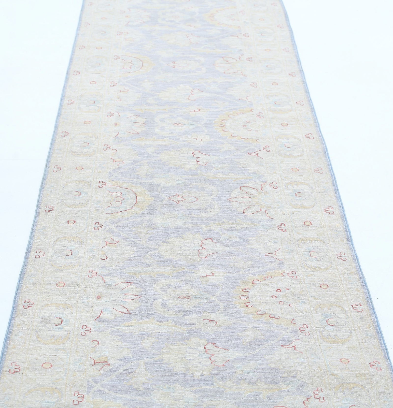 Hand Knotted Fine Serenity Wool Rug - 2'9'' x 10'9''
