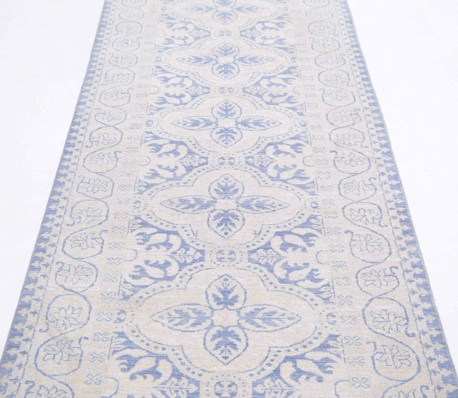 Hand Knotted Fine Serenity Wool Rug - 2'11'' x 9'10''
