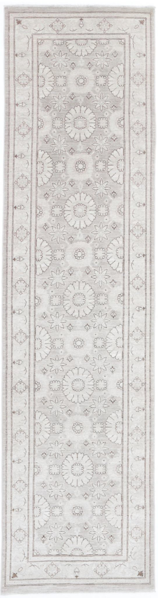 Hand Knotted Fine Serenity Wool Rug - 2'8'' x 11'2''