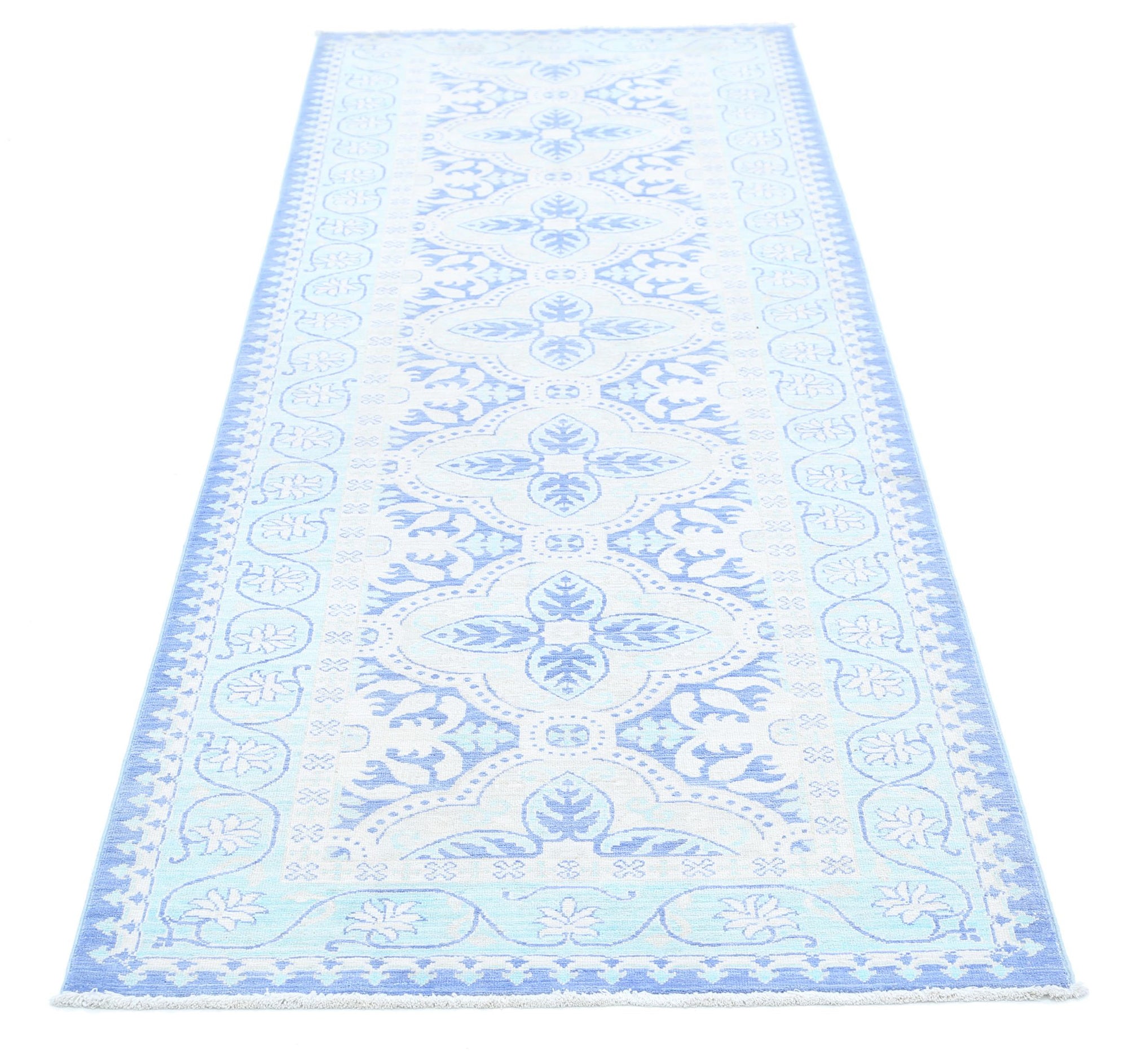 Hand Knotted Fine Serenity Wool Rug - 3'0'' x 9'11''