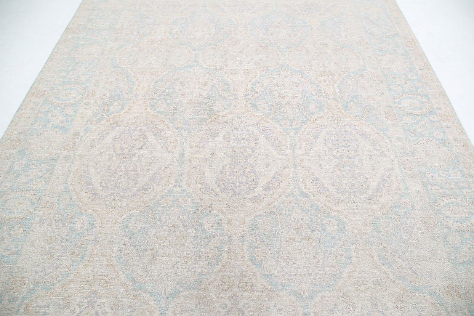 Hand Knotted Fine Serenity Wool Rug - 7'11'' x 9'10''