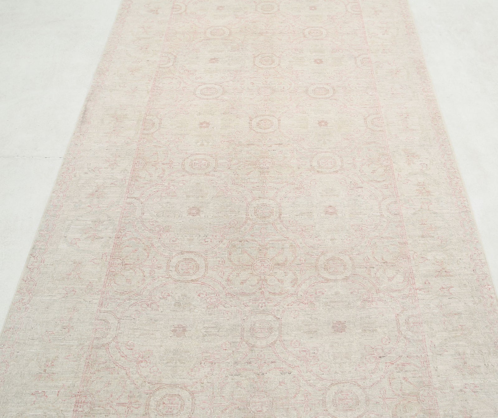 Hand Knotted Fine Serenity Wool Rug - 3'11'' x 11'0''