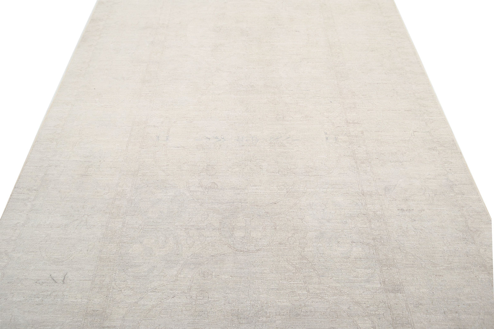 Hand Knotted Fine Serenity Wool Rug - 5'2'' x 10'6''