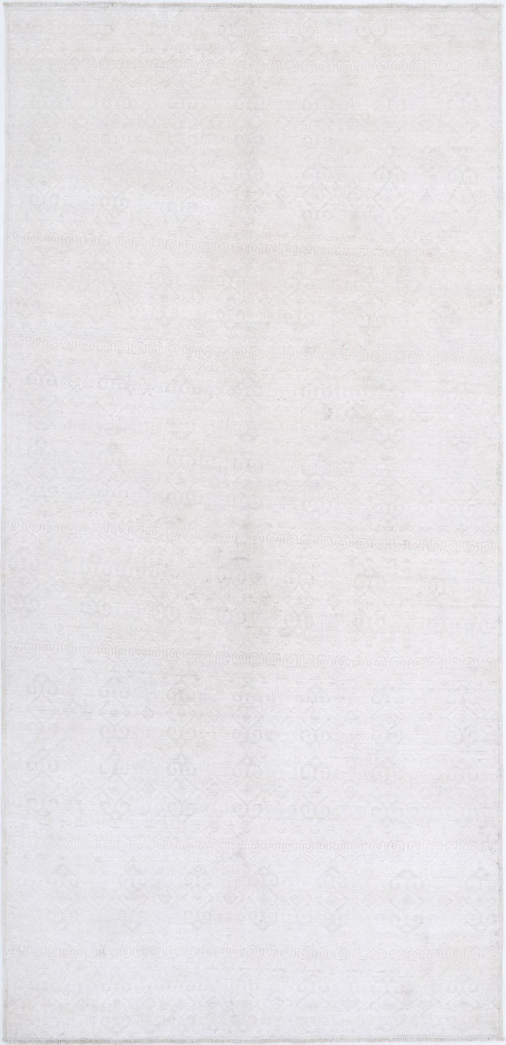 Hand Knotted Fine Serenity Wool Rug - 4'6'' x 9'6''