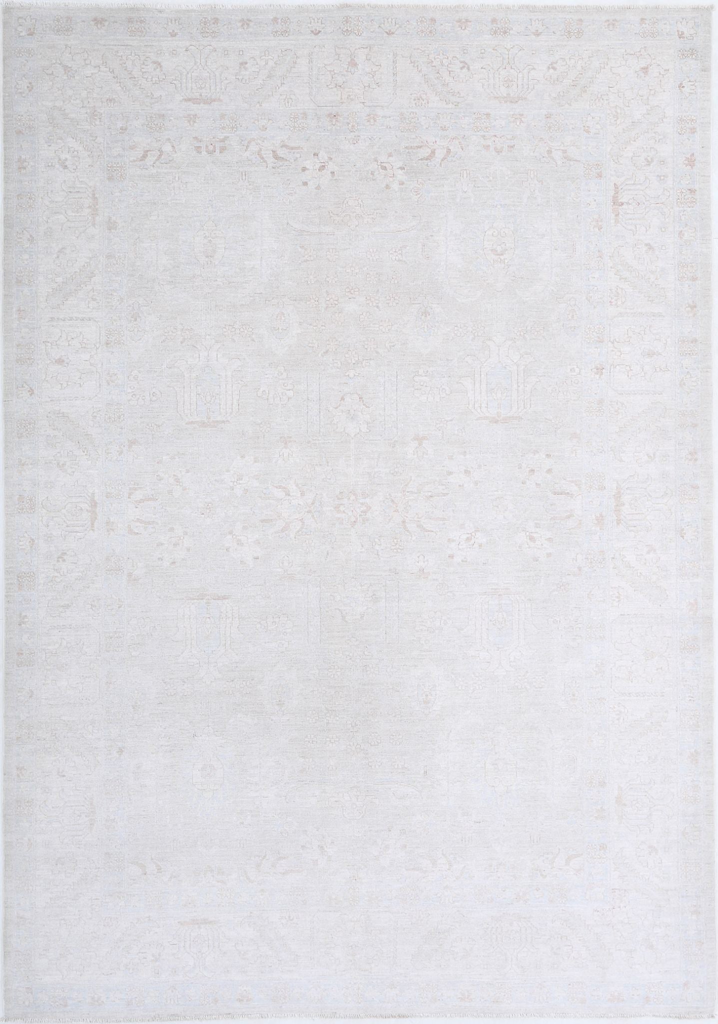 Hand Knotted Fine Serenity Wool Rug - 6'3'' x 8'11''