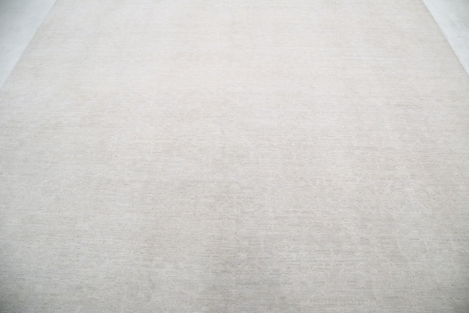 Hand Knotted Fine Serenity Wool Rug - 8'2'' x 9'6''