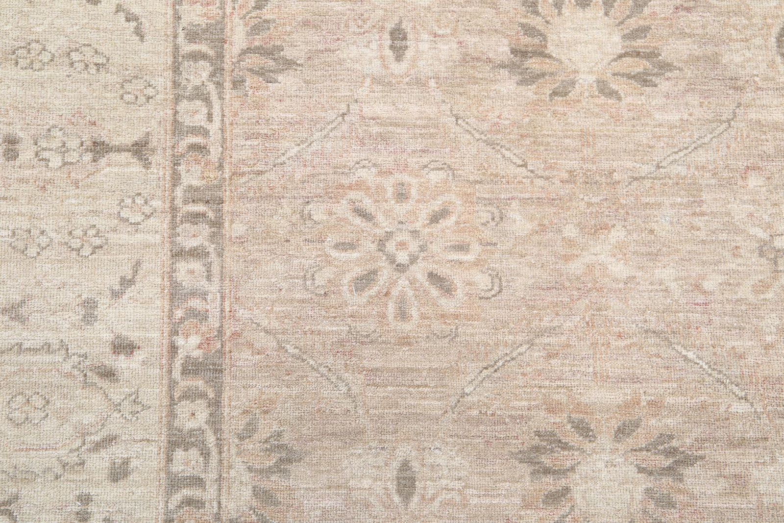 Serenity-hand-knotted-tabriz-wool-rug-5017761-6.jpg