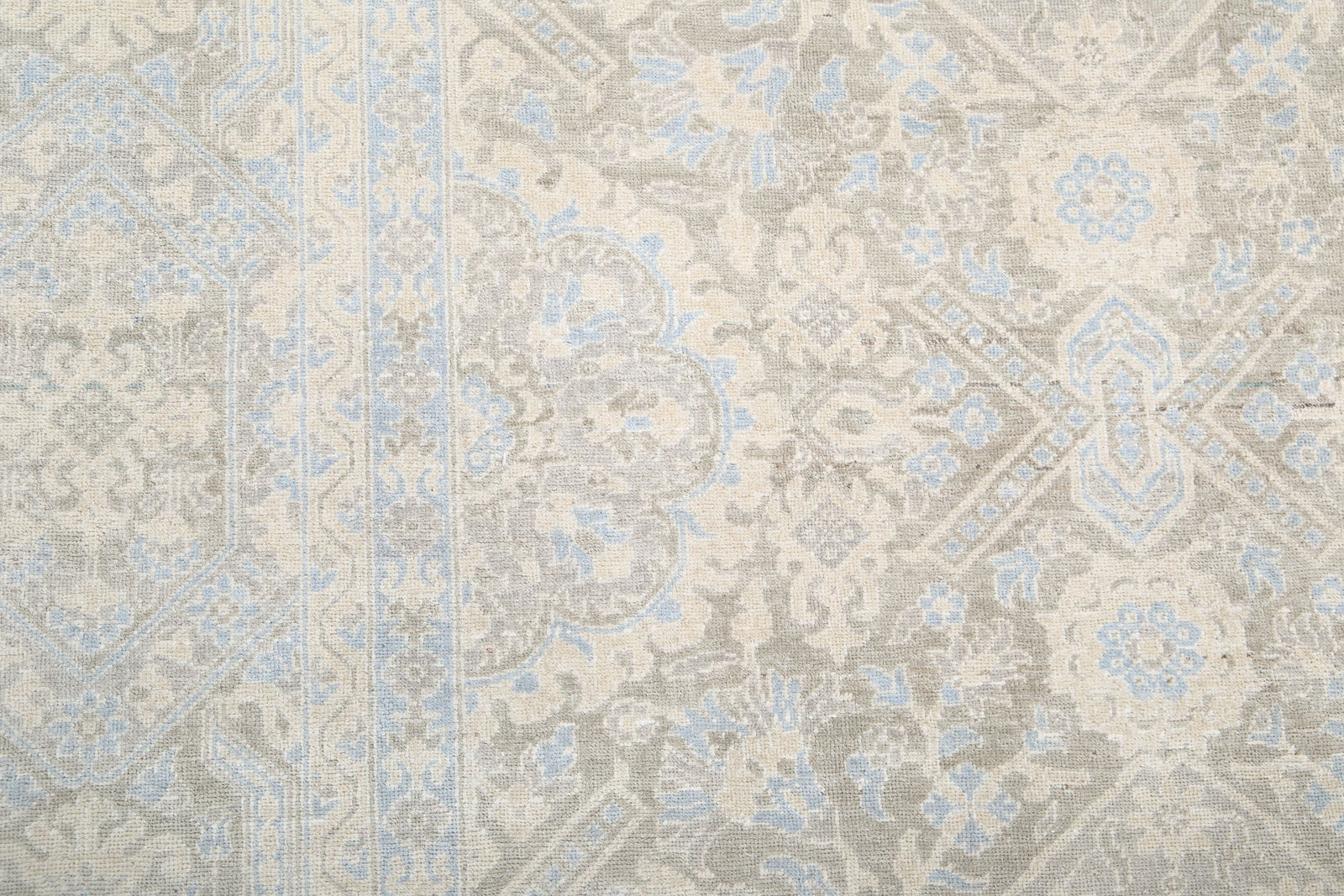 Serenity-hand-knotted-tabriz-wool-rug-5017853-6.jpg