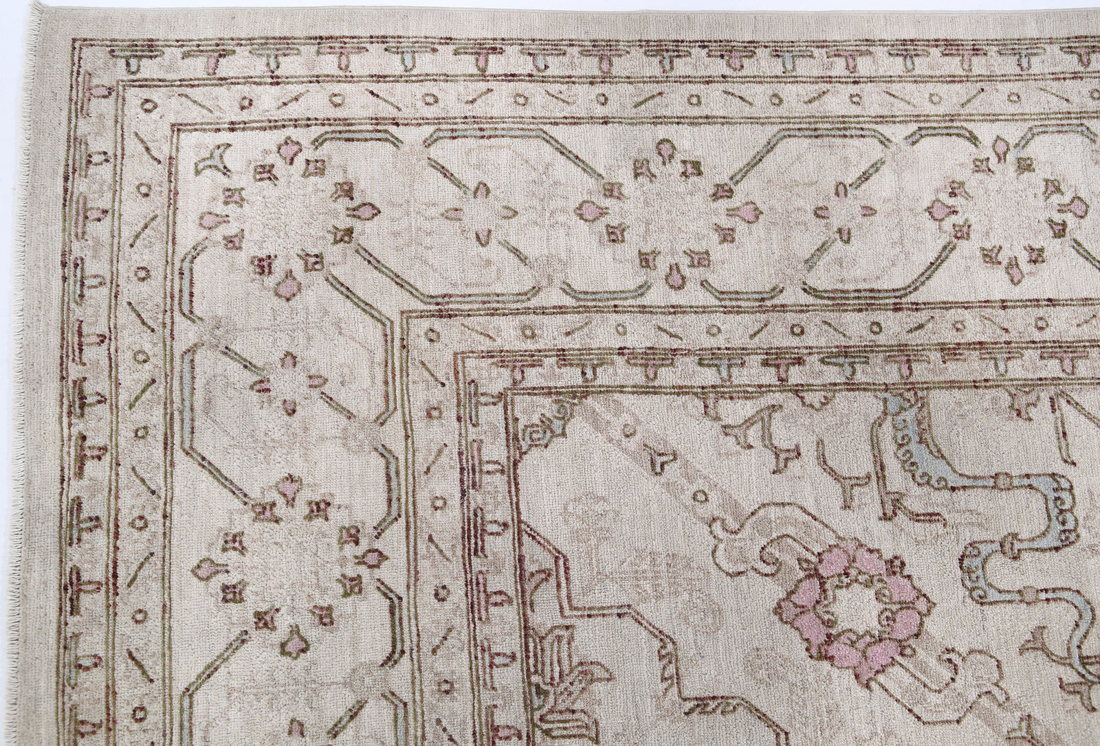 Hand Knotted Fine Serenity Wool Rug - 8'0'' x 10'9''