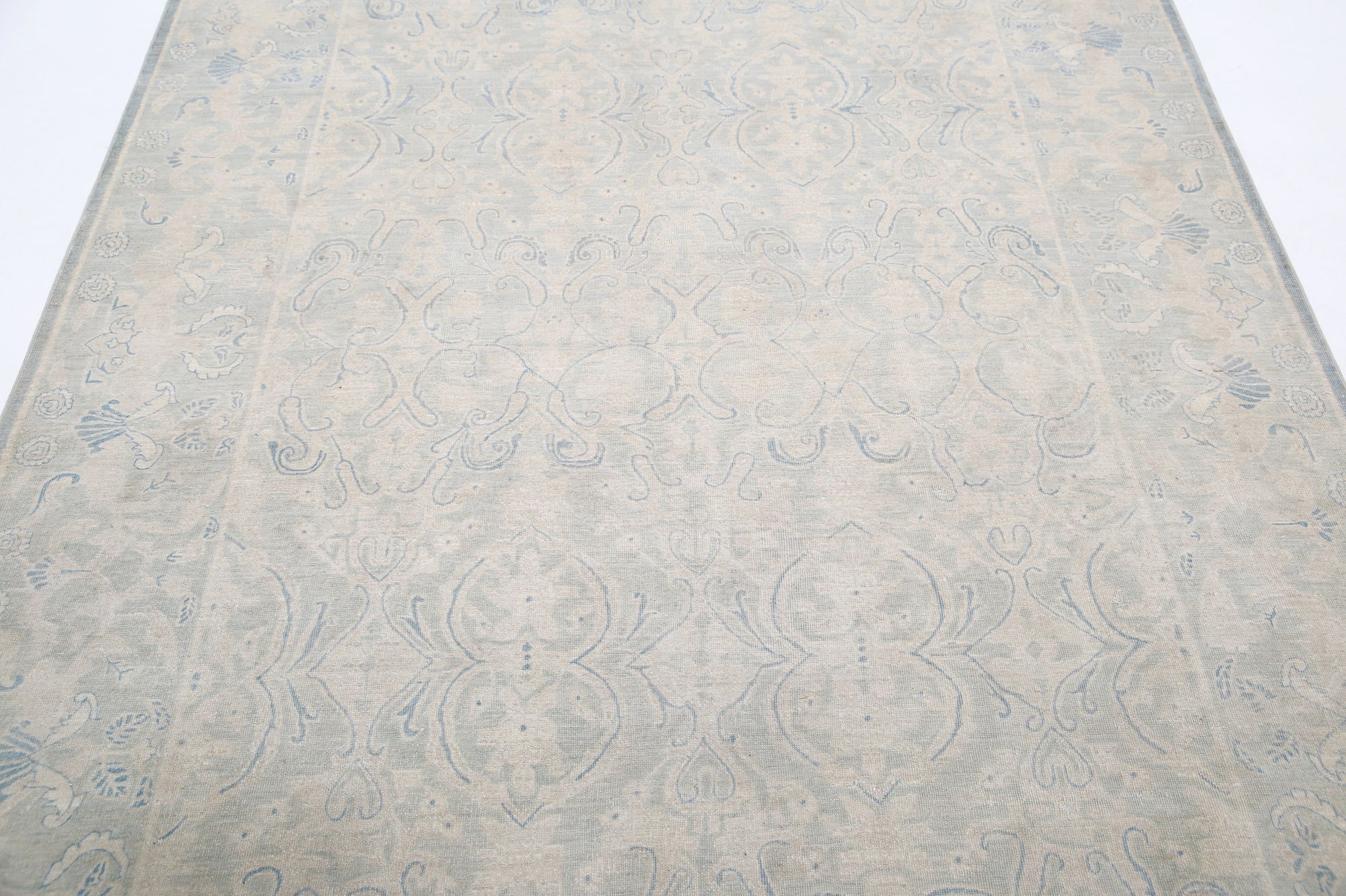 Serenity-hand-knotted-tabriz-wool-rug-5019009-4.jpg