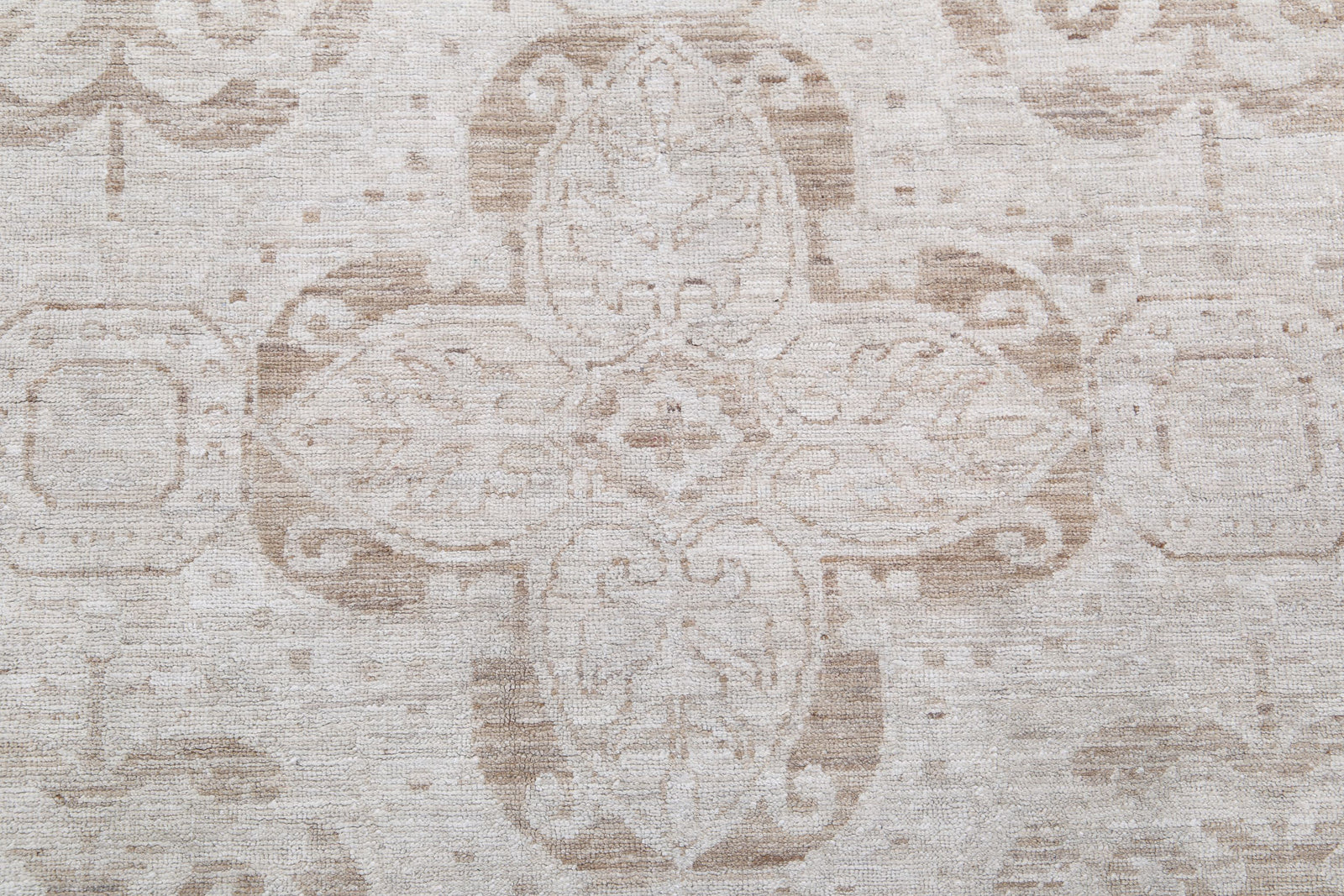 Serenity-hand-knotted-tabriz-wool-rug-5024518-9.jpg