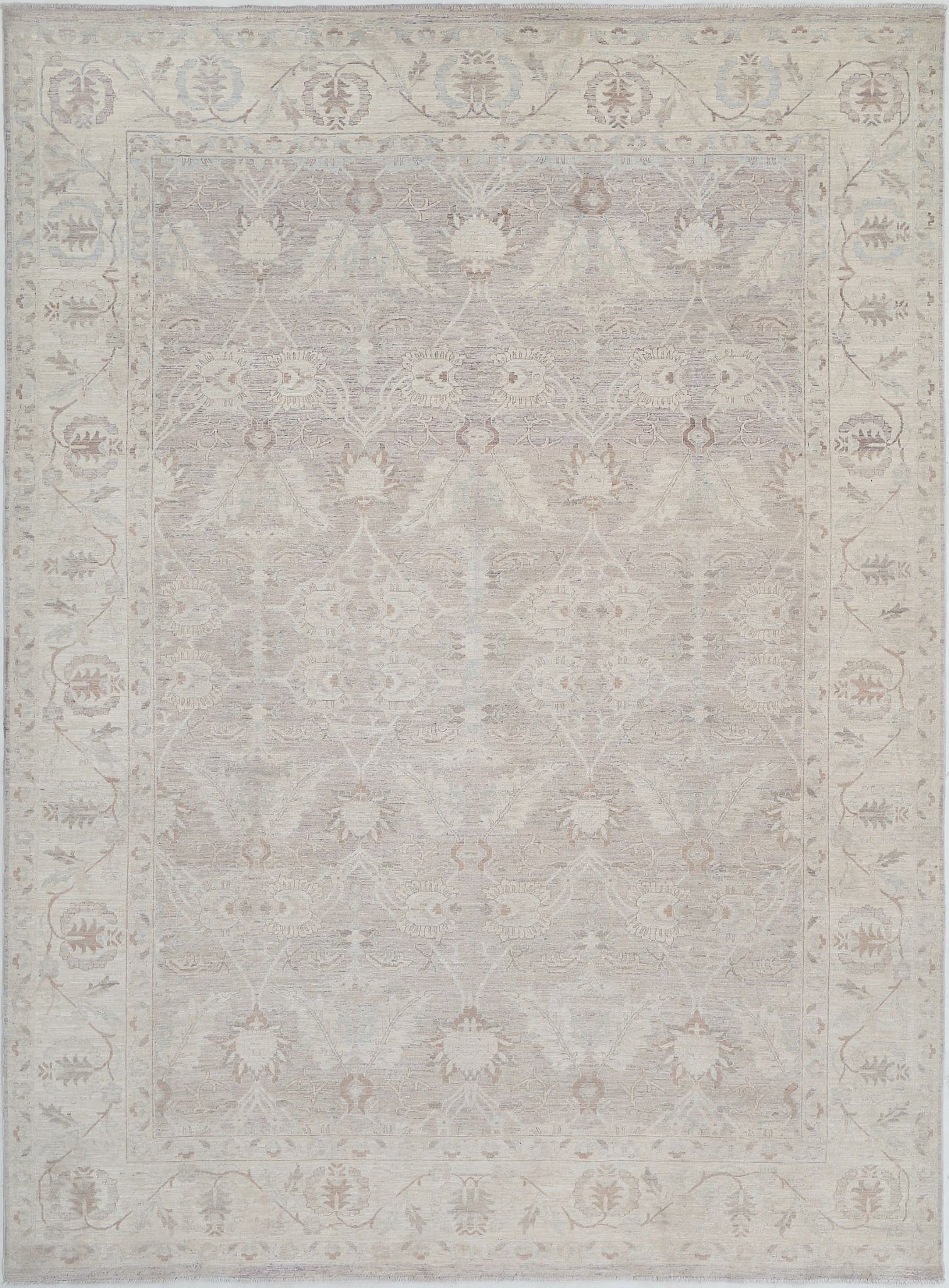 Hand Knotted Fine Serenity Wool Rug - 8'10'' x 12'1''