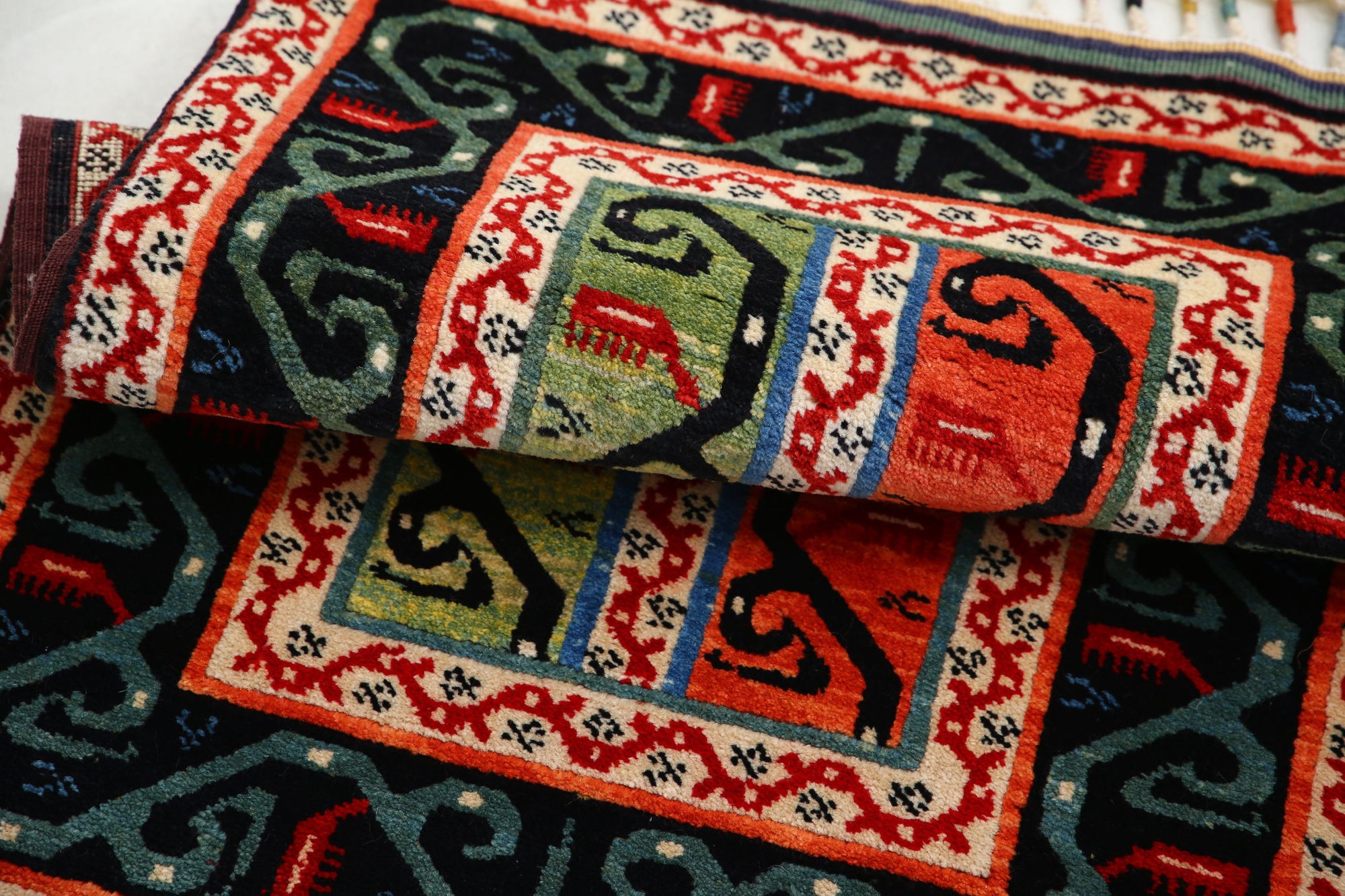Shaal-hand-knotted-farhan-wool-rug-5017944-5.jpg