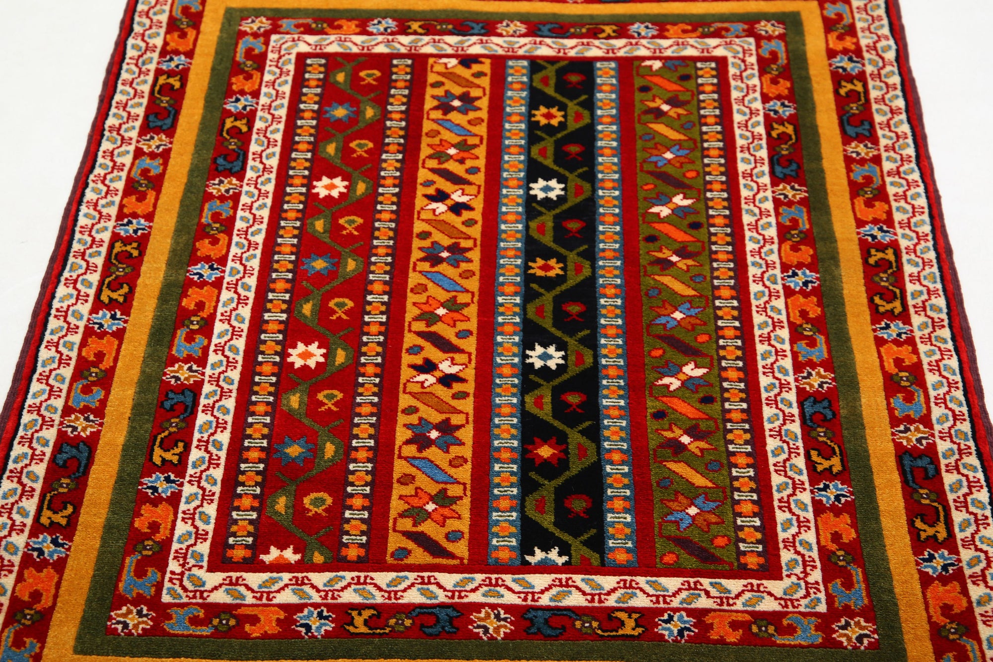 Shaal-hand-knotted-farhan-wool-rug-5017970-4.jpg