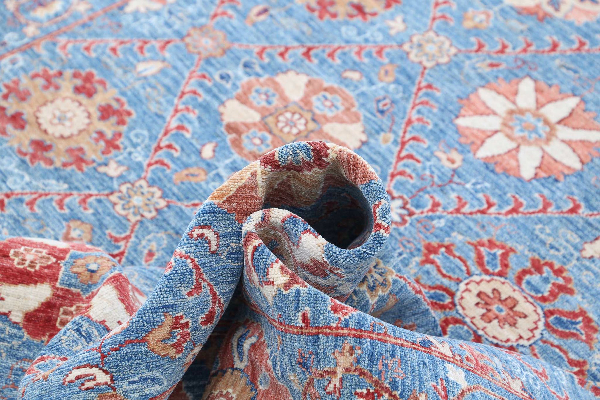 Suzani-hand-knotted-farhan-wool-rug-5012991-5.jpg