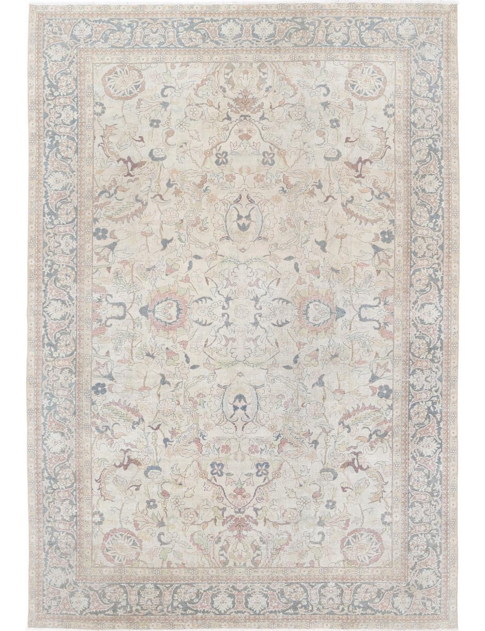 Hand Knotted Vintage Wool Rug - 6'5'' x 9'7''