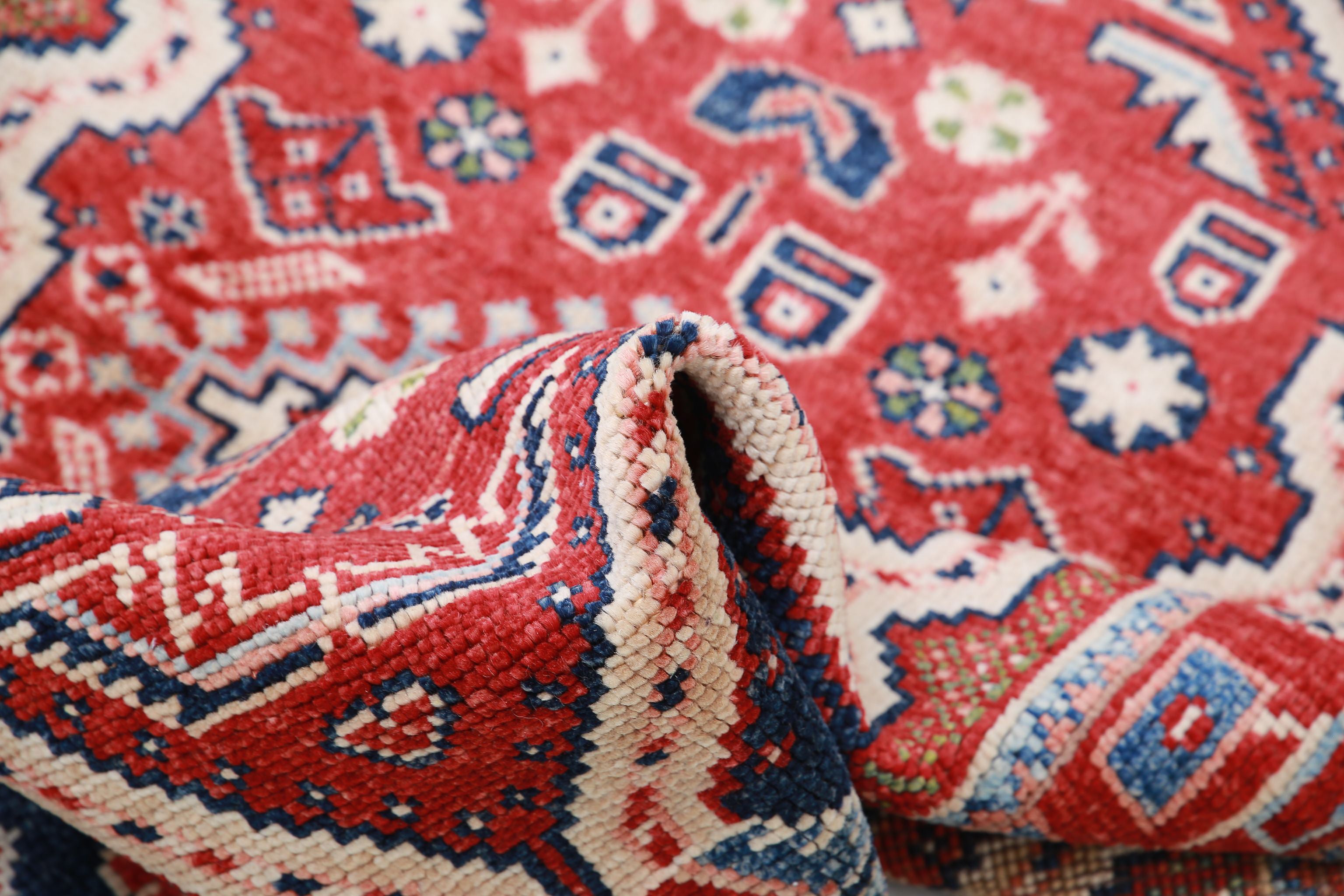 Hand Knotted Ziegler Farhan Gul Wool Rug - 3'4'' x 5'0''