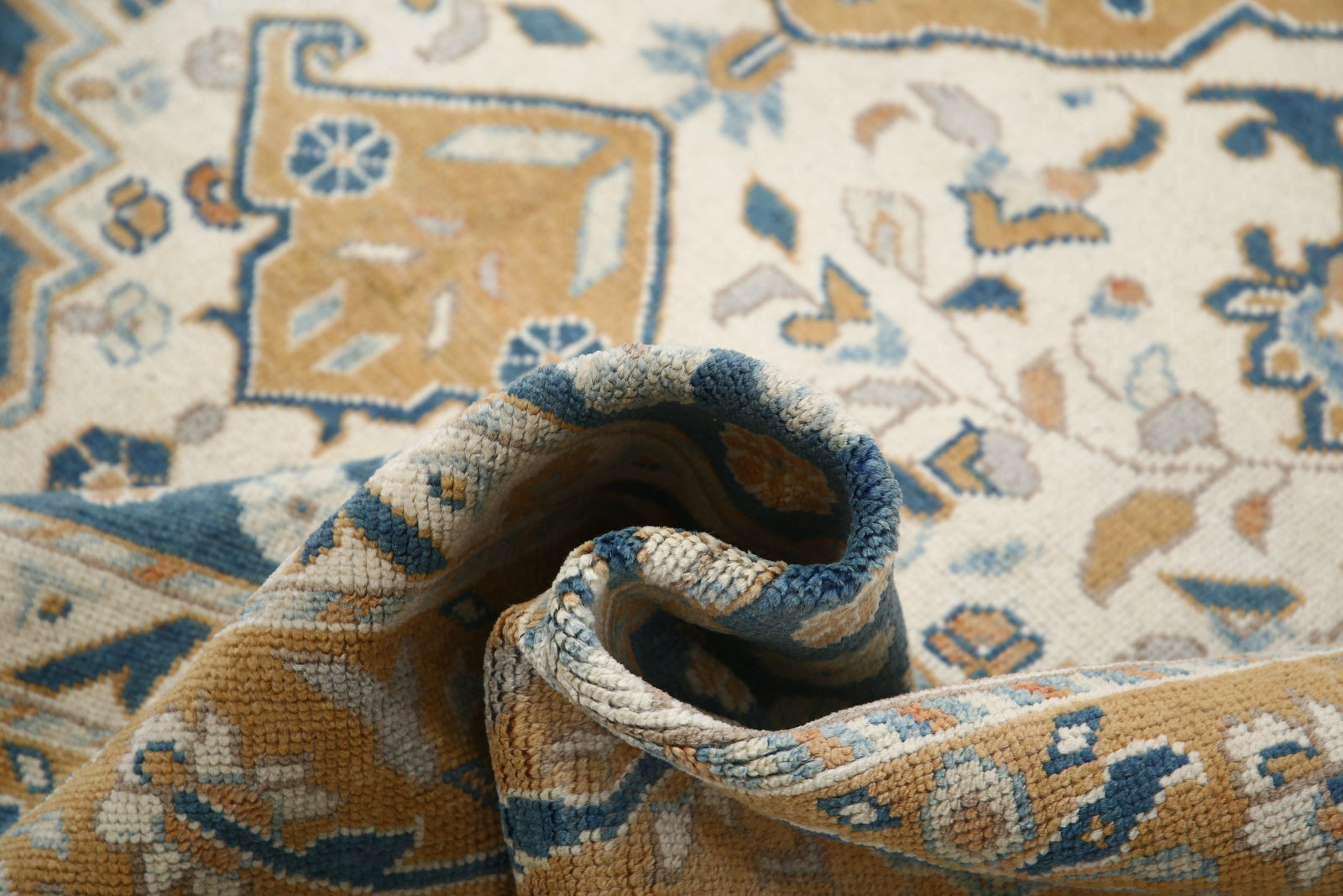 Ziegler - Chobi - Peshawar -hand-knotted-farhan-gul-wool-rug-5024334-5.jpg