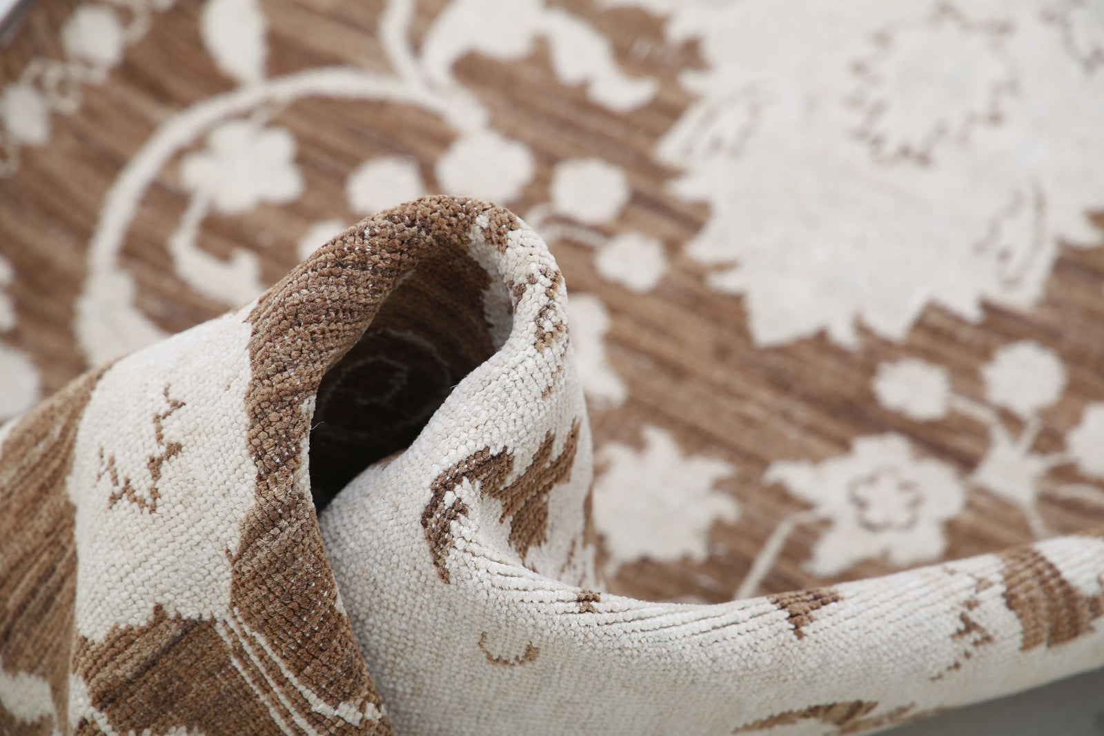 Hand Knotted Ziegler Farhan Wool Rug - 2'5'' x 7'10''