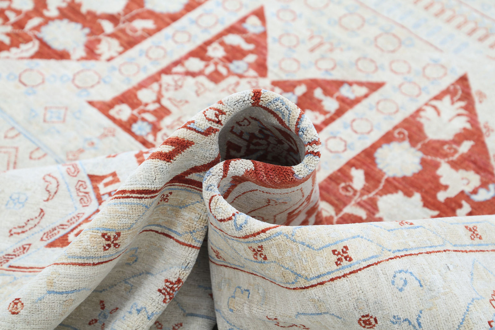 Hand Knotted Fine Ziegler Wool Rug - 8'11'' x 11'5''