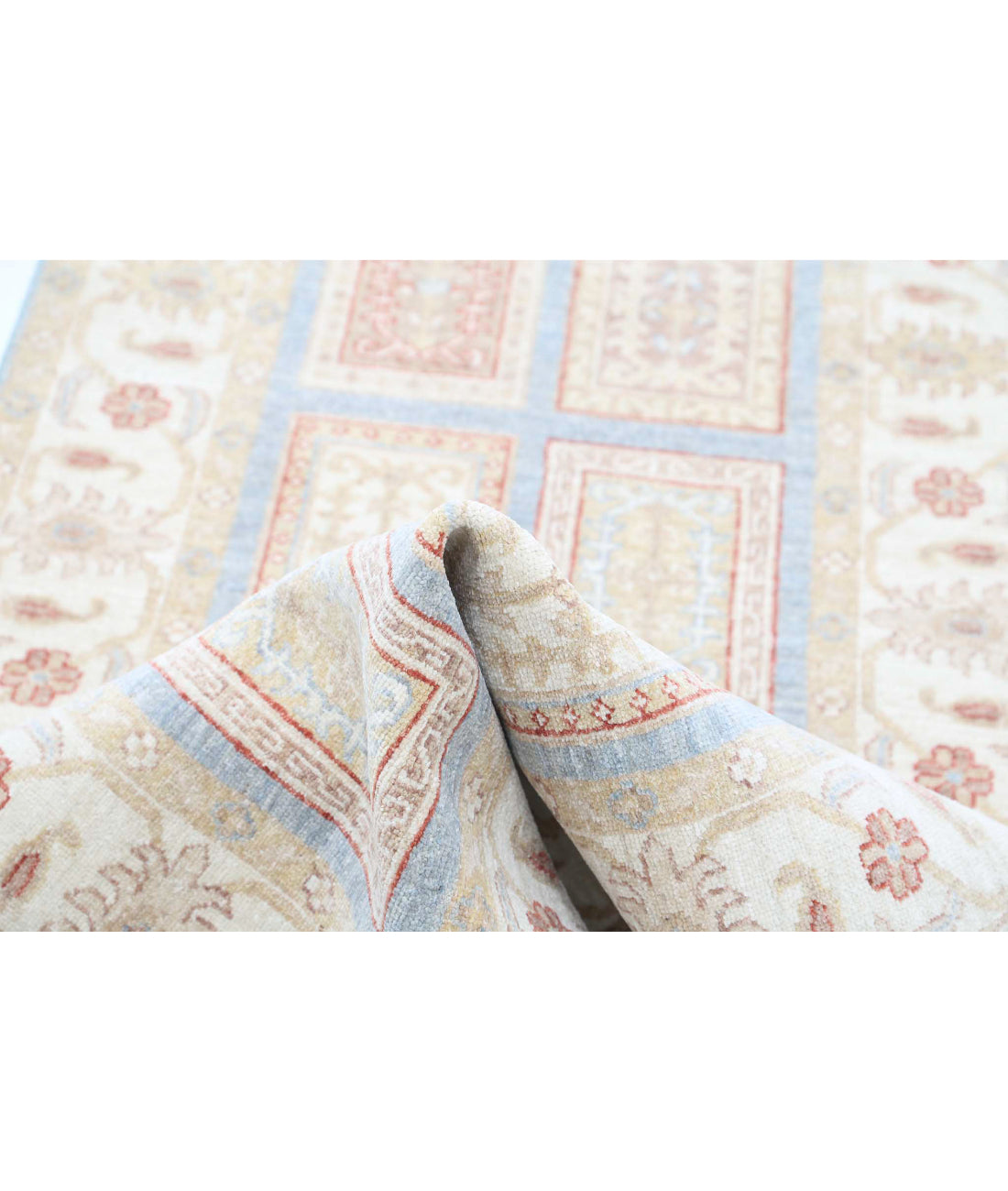 Hand Knotted Bakhtiari Wool Rug - 2'7'' x 8'3'' 2'7'' x 8'3'' (78 X 248) / Blue / Ivory