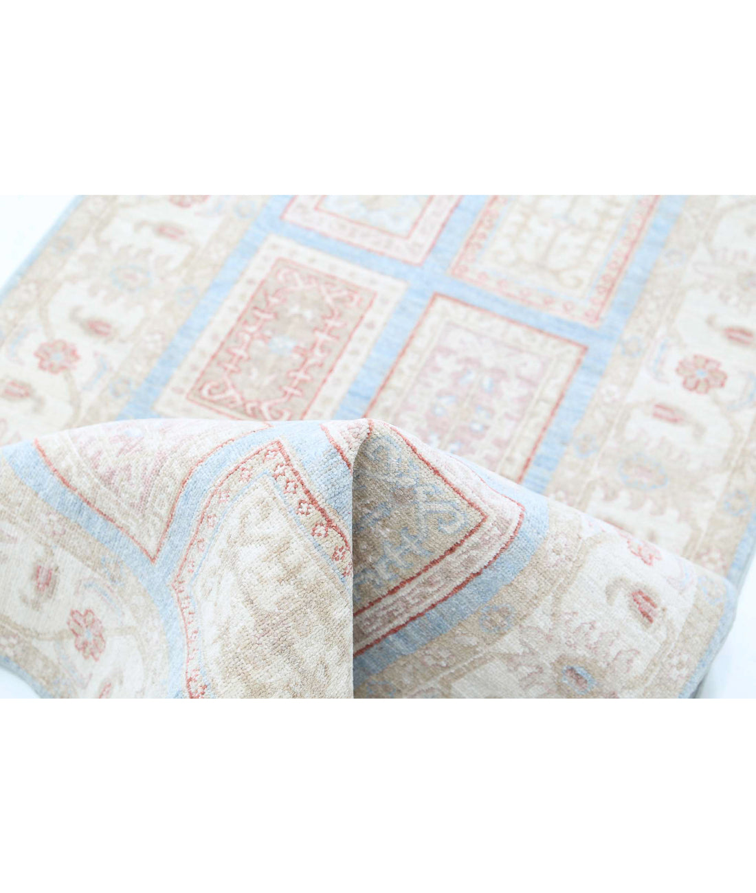 Hand Knotted Bakhtiari Wool Rug - 2'8'' x 10'2'' 2'8'' x 10'2'' (80 X 305) / Blue / Ivory