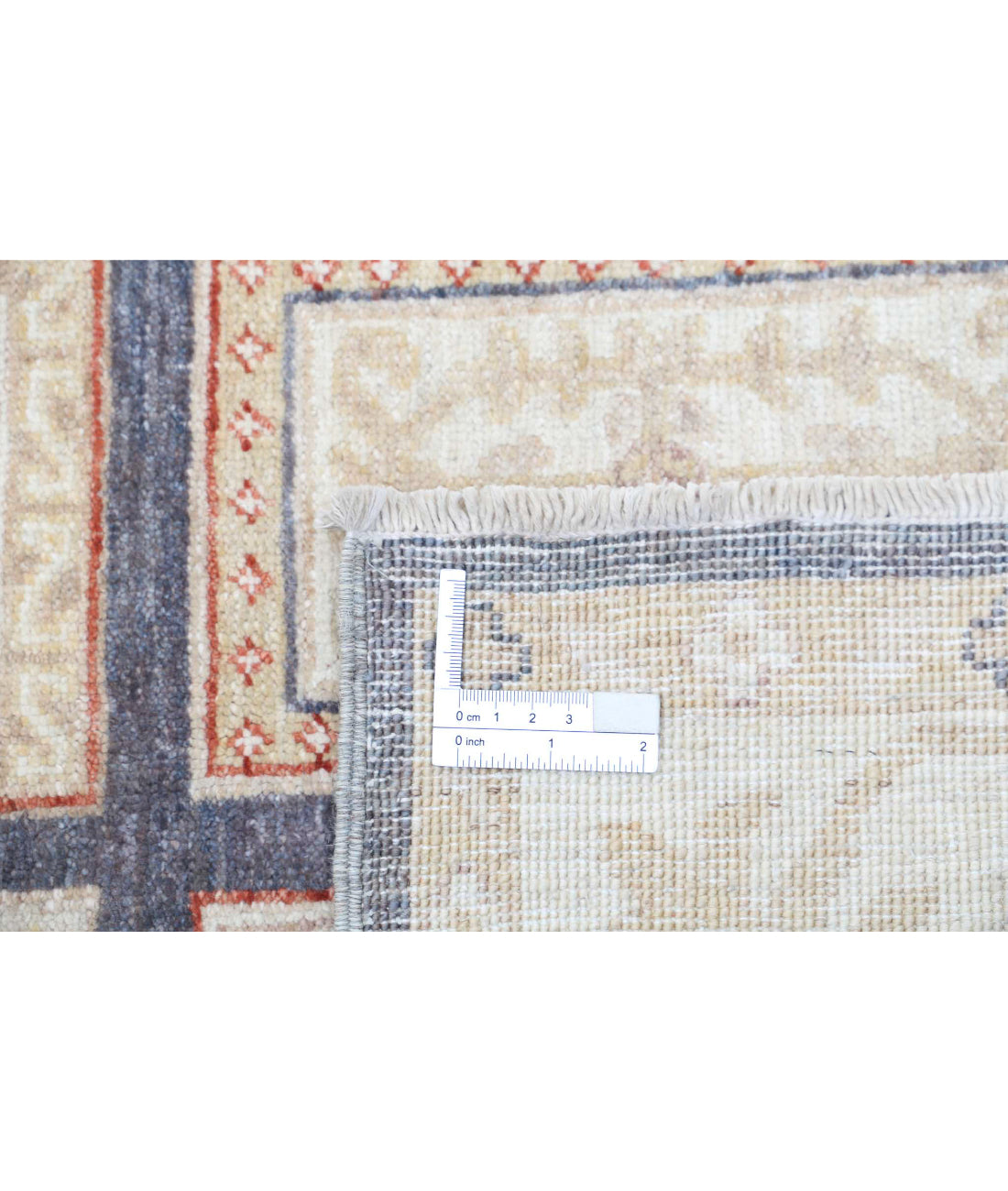 Hand Knotted Bakhtiari Wool Rug - 2'8'' x 8'3'' 2'8'' x 8'3'' (80 X 248) / Grey / Ivory