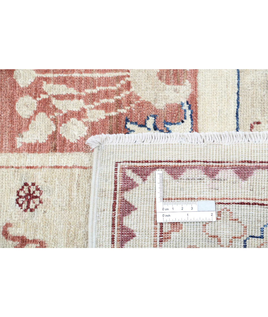 Hand Knotted Bakhtiari Wool Rug - 6'7'' x 9'10''