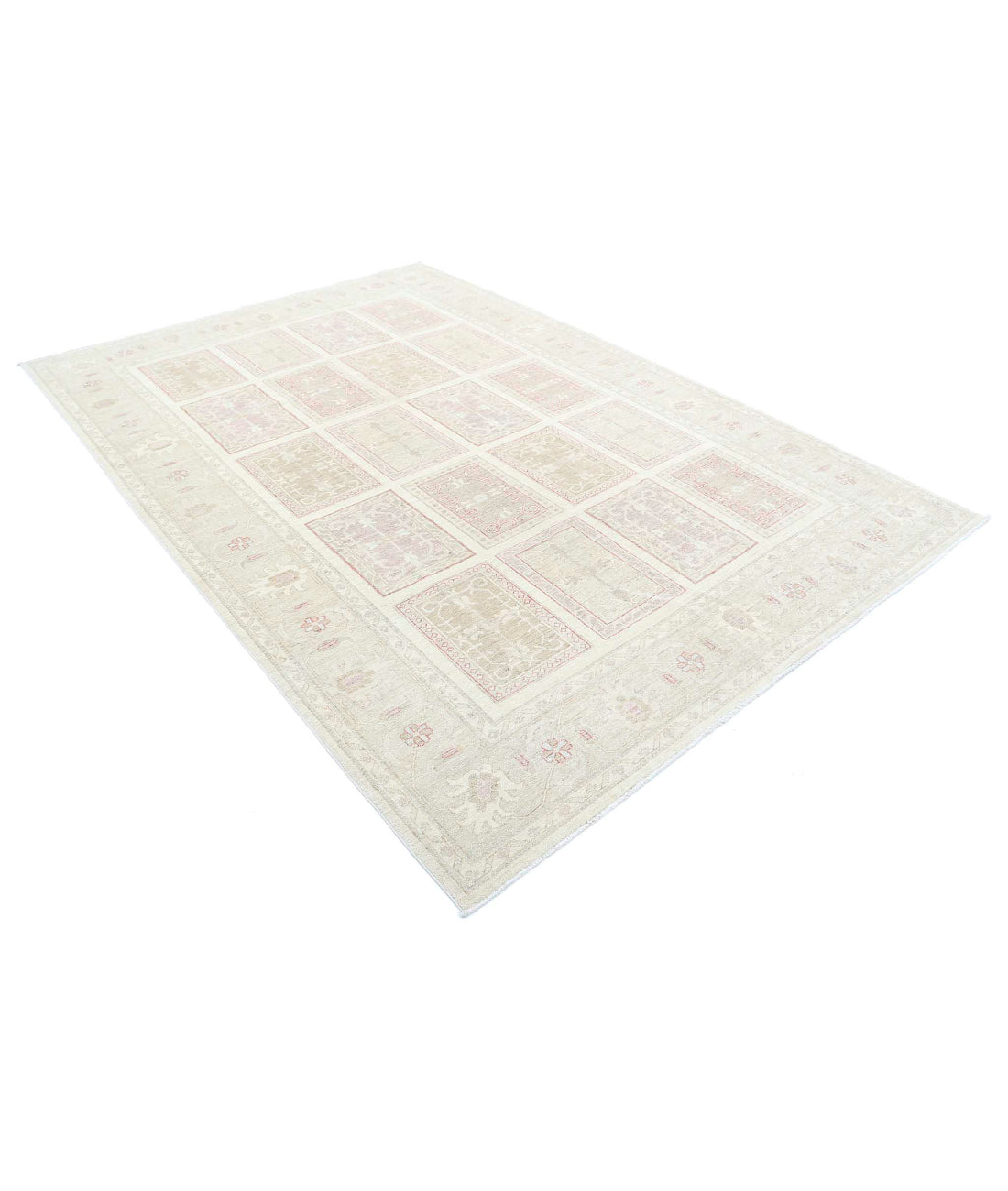 Hand Knotted Bakhtiari Wool Rug - 6'7'' x 9'8'' 6'7'' x 9'8'' (198 X 290) / Ivory / Taupe