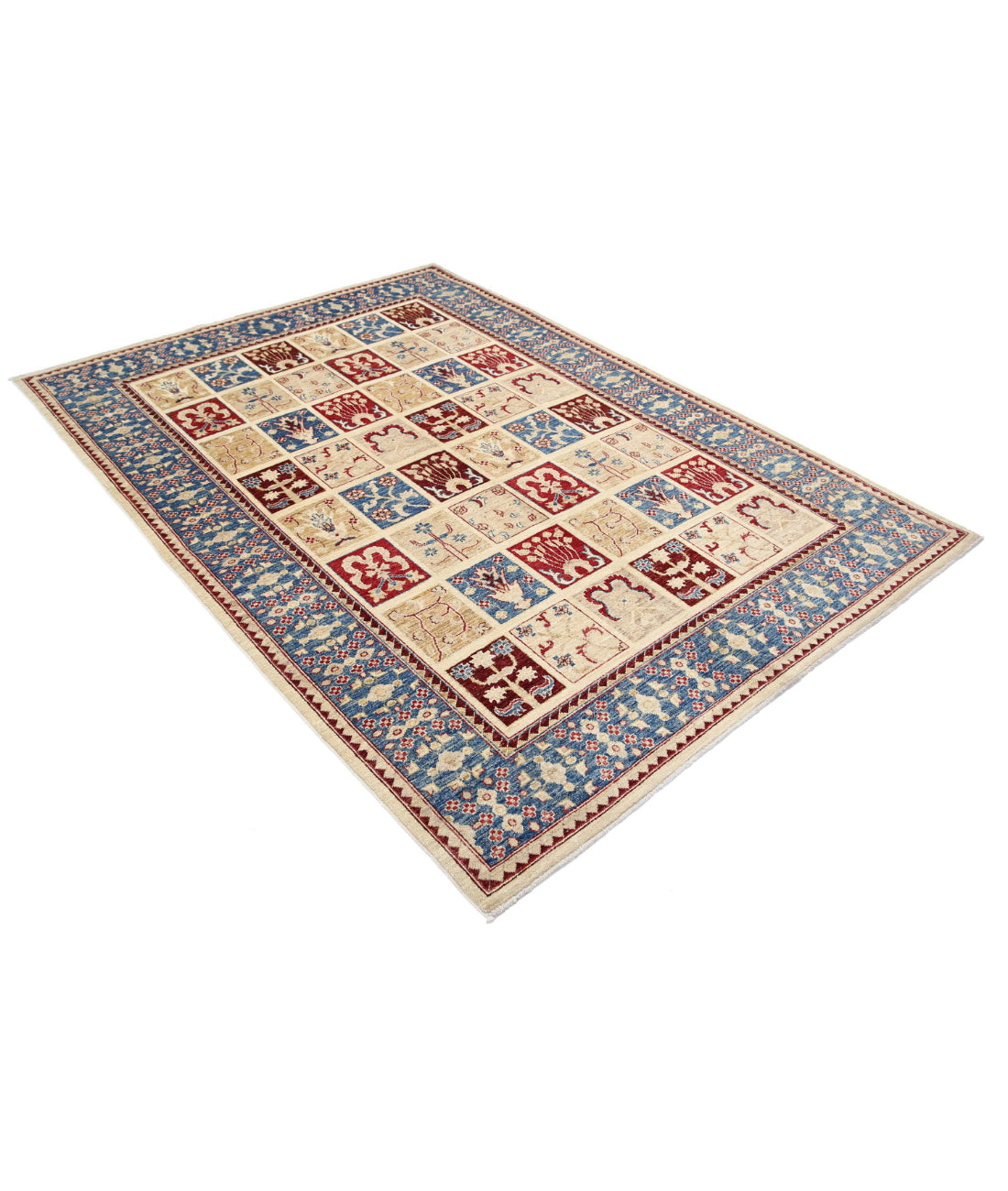 Hand Knotted Bakhtiari Wool Rug - 5'7'' x 7'8'' 5'7'' x 7'8'' (168 X 230) / Multi / Ivory