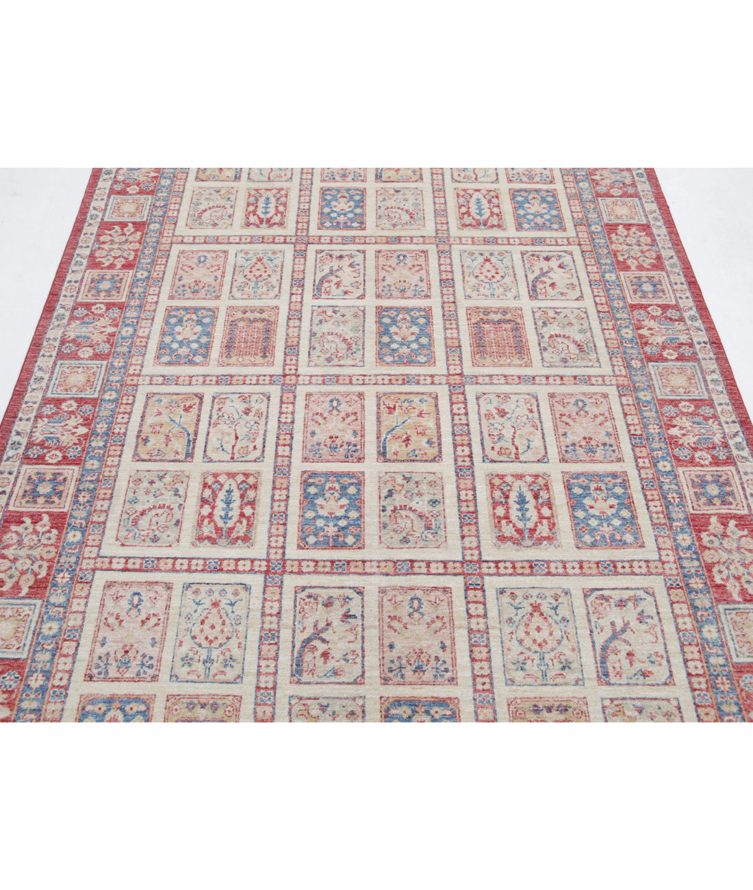 Hand Knotted Bakhtiari Wool Rug - 5'6'' x 7'10'' 5'6'' x 7'10'' (165 X 235) / Multi / Red