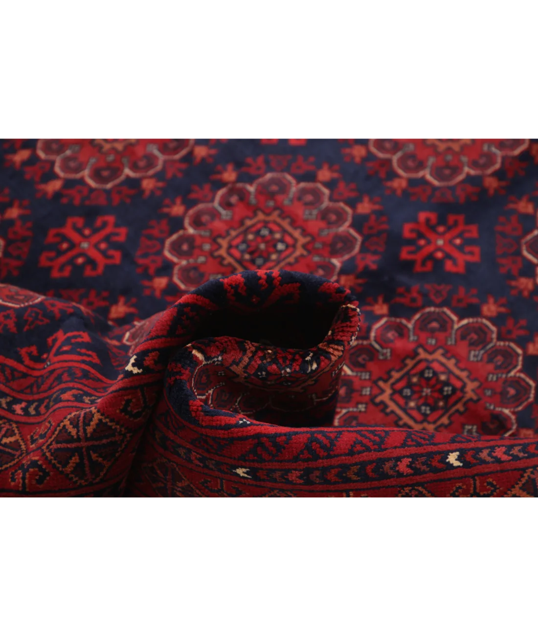 Auburn Veil