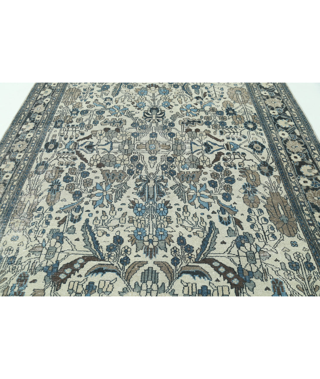 Hand Knotted Vintage Persian Bakhtiari Wool Rug - 7'2'' x 13'0'' 7'2'' x 13'0'' (215 X 390) / Ivory / Blue