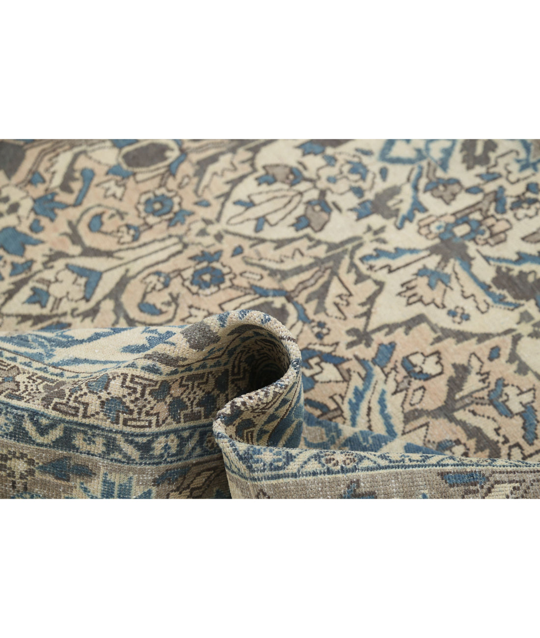 Hand Knotted Vintage Persian Bakhtiari Wool Rug - 9'7'' x 12'4'' 9'7'' x 12'4'' (288 X 370) / Ivory / Taupe