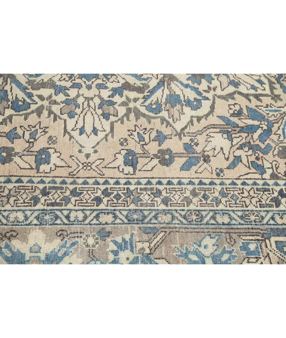 Hand Knotted Vintage Persian Bakhtiari Wool Rug - 9'7'' x 12'4'' 9'7'' x 12'4'' (288 X 370) / Ivory / Taupe