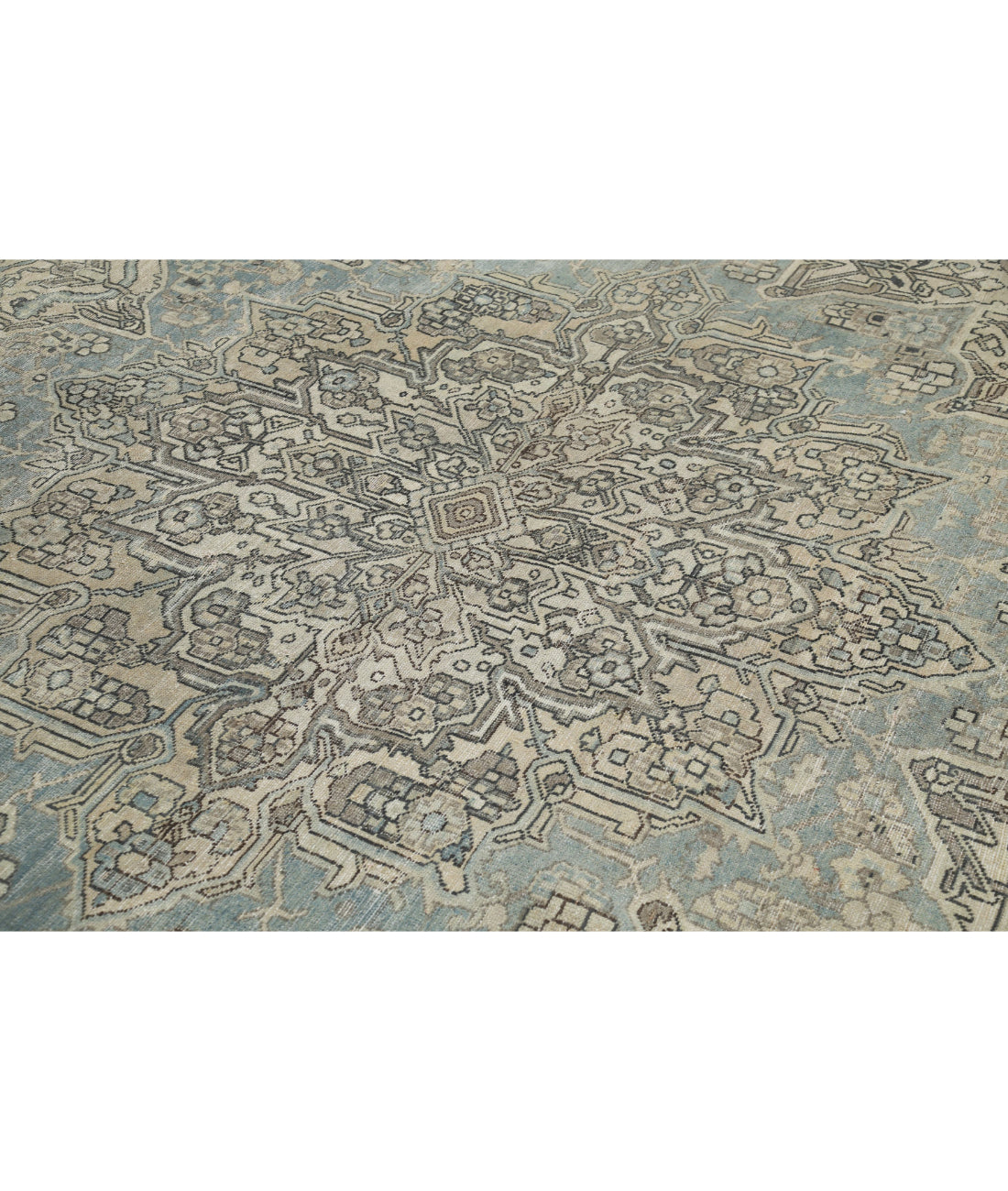 Hand Knotted Vintage Persian Bakhtiari Wool Rug - 10'1'' x 12'3'' 10'1'' x 12'3'' (303 X 368) / Grey / Ivory