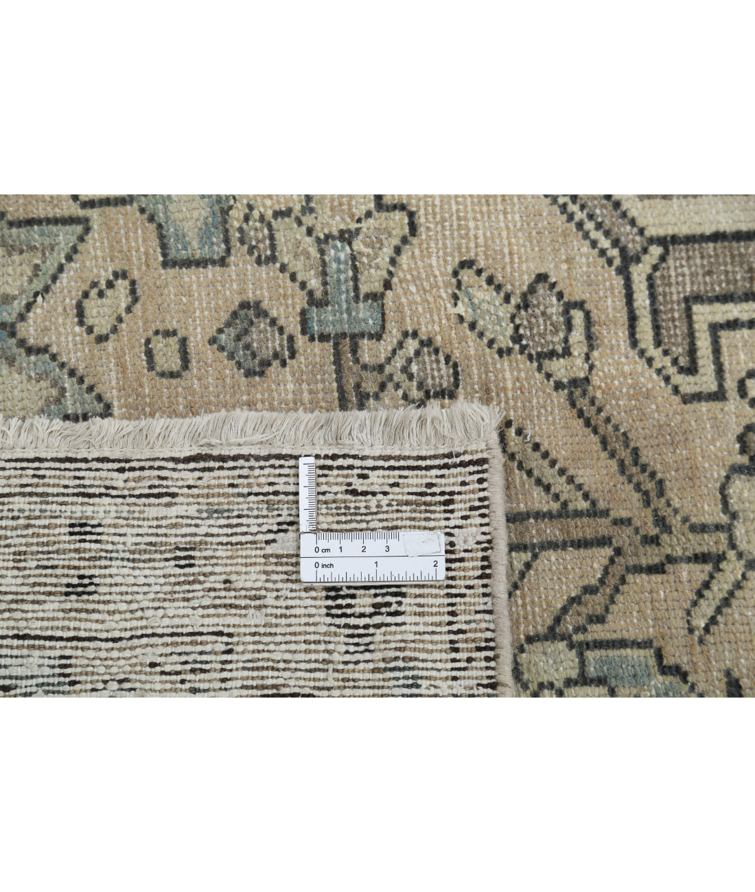Hand Knotted Vintage Persian Bakhtiari Wool Rug - 10'1'' x 12'3'' 10'1'' x 12'3'' (303 X 368) / Grey / Ivory