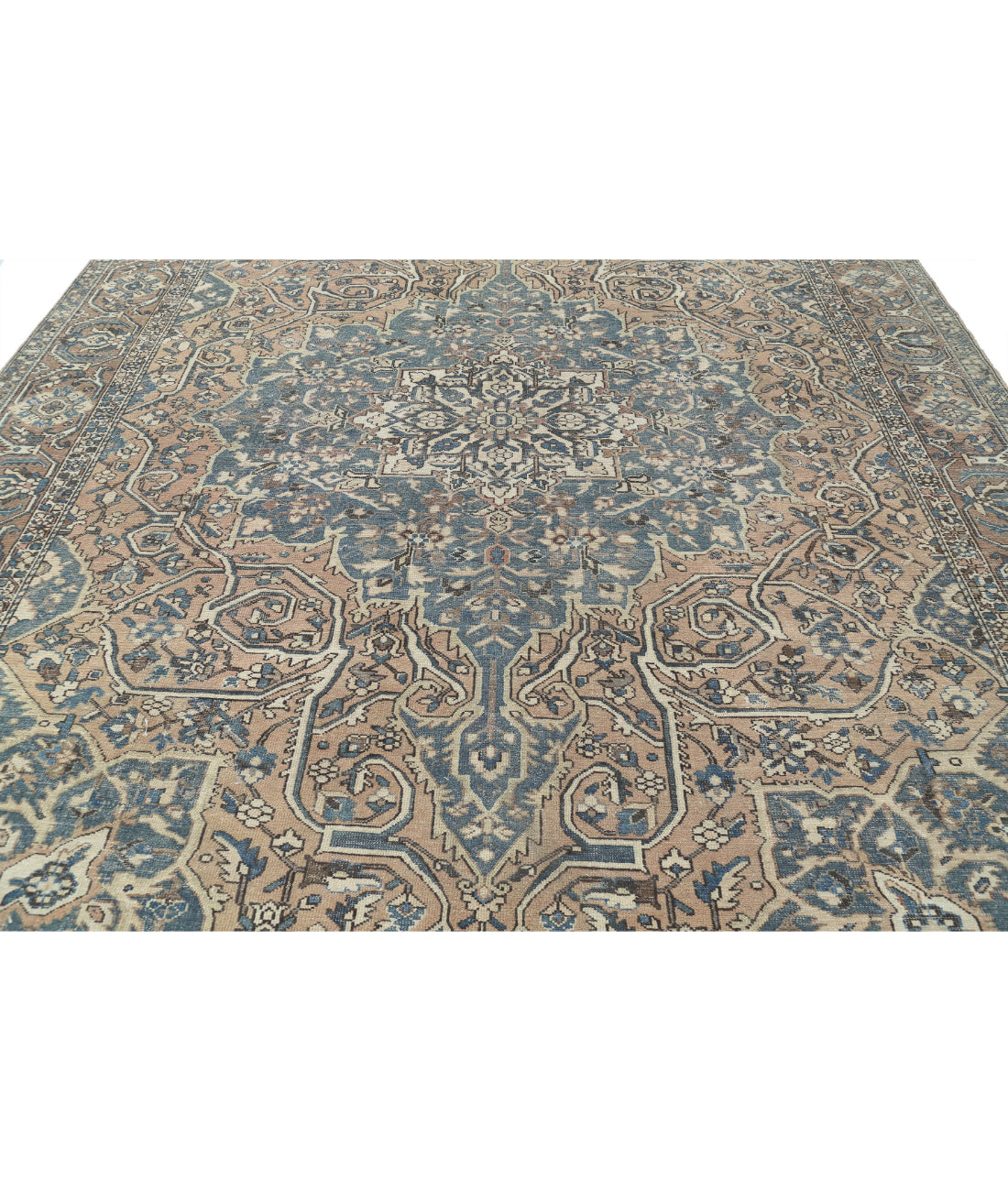 Hand Knotted Vintage Persian Bakhtiari Wool Rug - 10'6'' x 13'3'' 10'6'' x 13'3'' (315 X 398) / Taupe / Brown