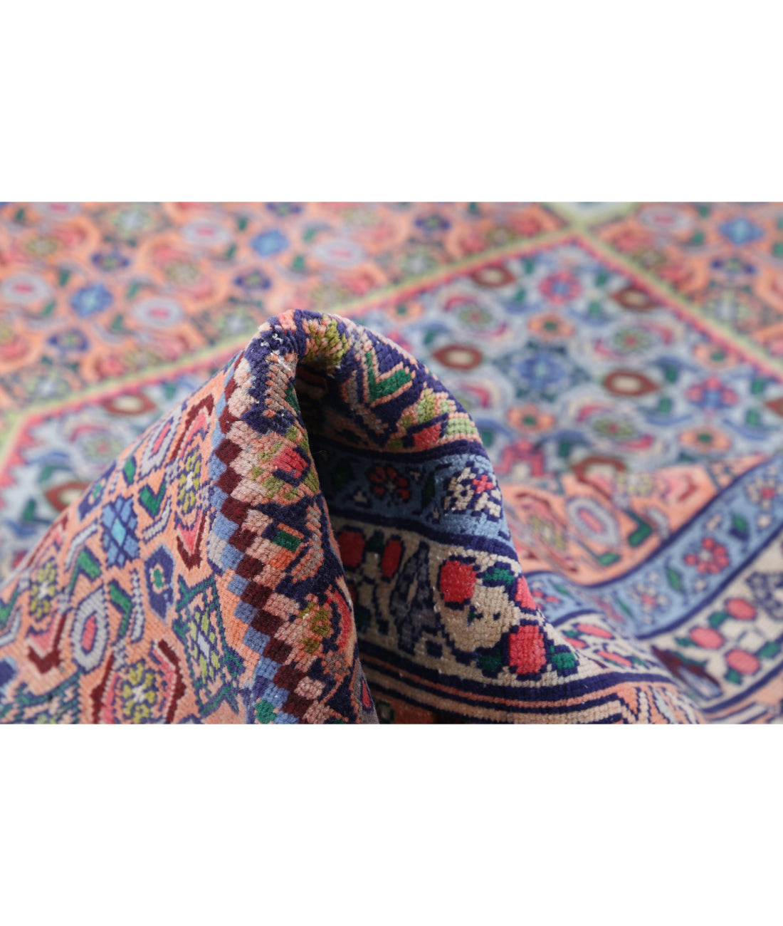 Hand Knotted Persian Bijar Wool Rug - 6'1'' x 9'3'' 6'1'' x 9'3'' (183 X 278) / Peach / Blue