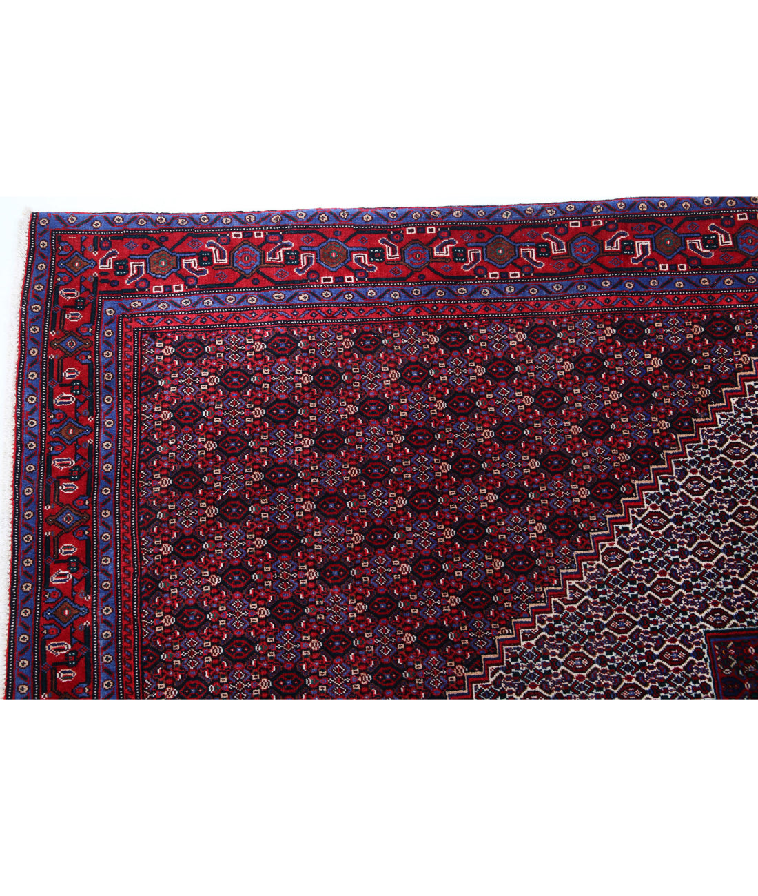 Hand Knotted Persian Bijar Wool Rug - 6'8'' x 10'11'' 6'8'' x 10'11'' (200 X 328) / Blue / Red