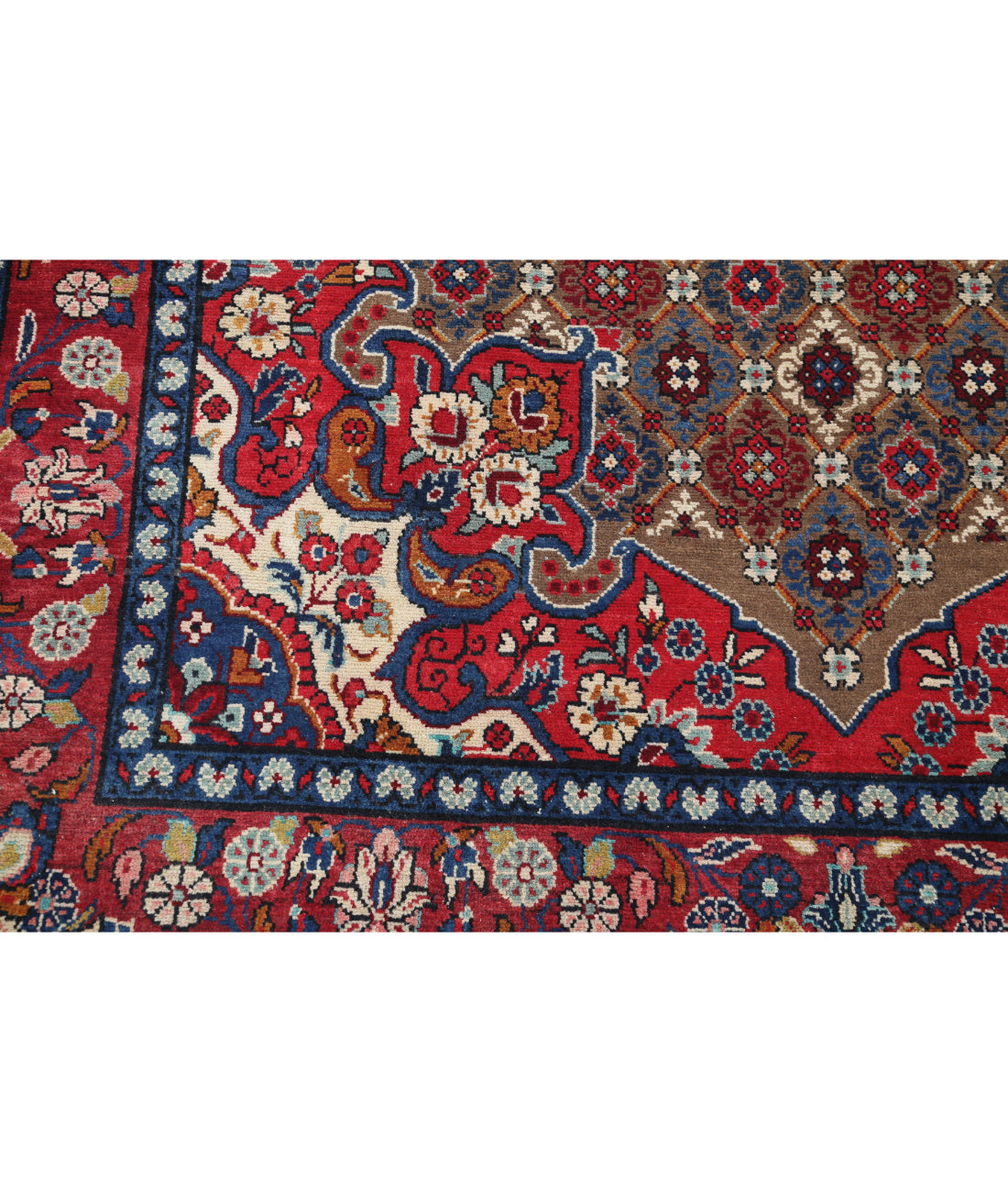 Hand Knotted Persian Bijar Wool Rug - 5'1'' x 10'2'' 5'1'' x 10'2'' (153 X 305) / Taupe / Red
