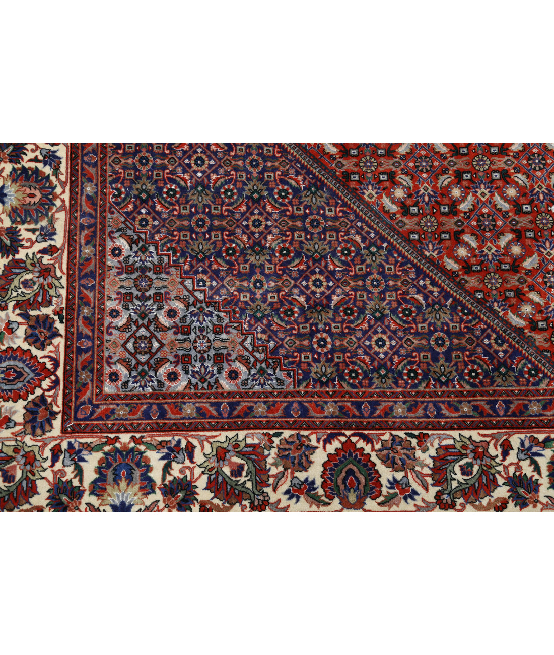 Hand Knotted Persian Bijar Wool & Silk Rug - 6'7'' x 9'9'' 6'7'' x 9'9'' (198 X 293) / Red / Ivory