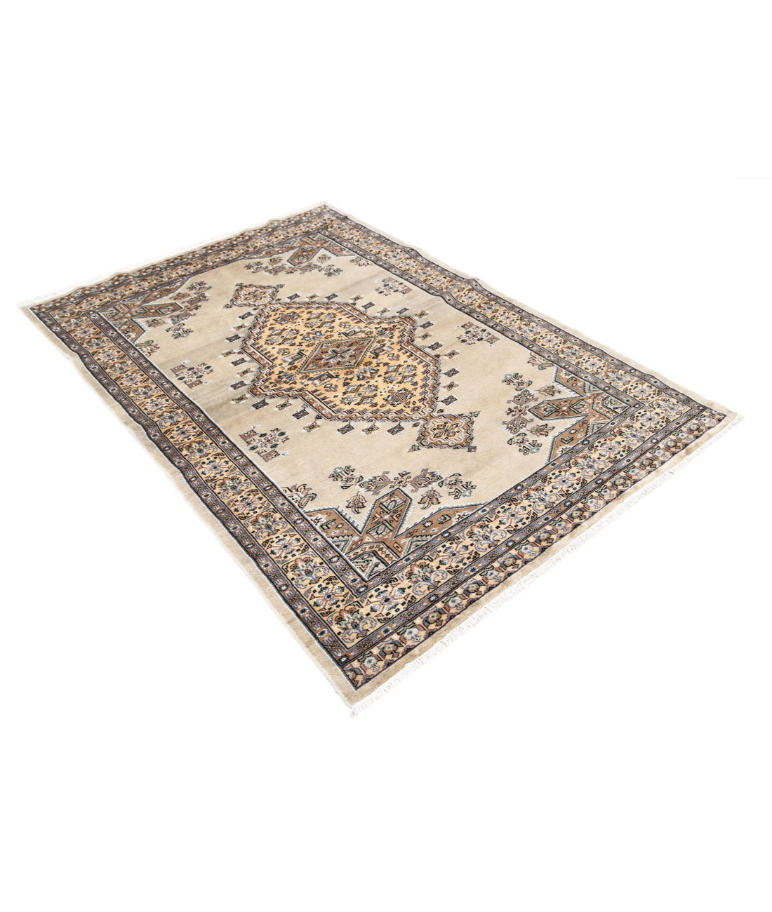 Hand Knotted Tribal Jaldar Fine Wool & Silk Rug - 4'6'' x 6'4'' 4'6'' x 6'4'' (135 X 190) / Ivory / Gold