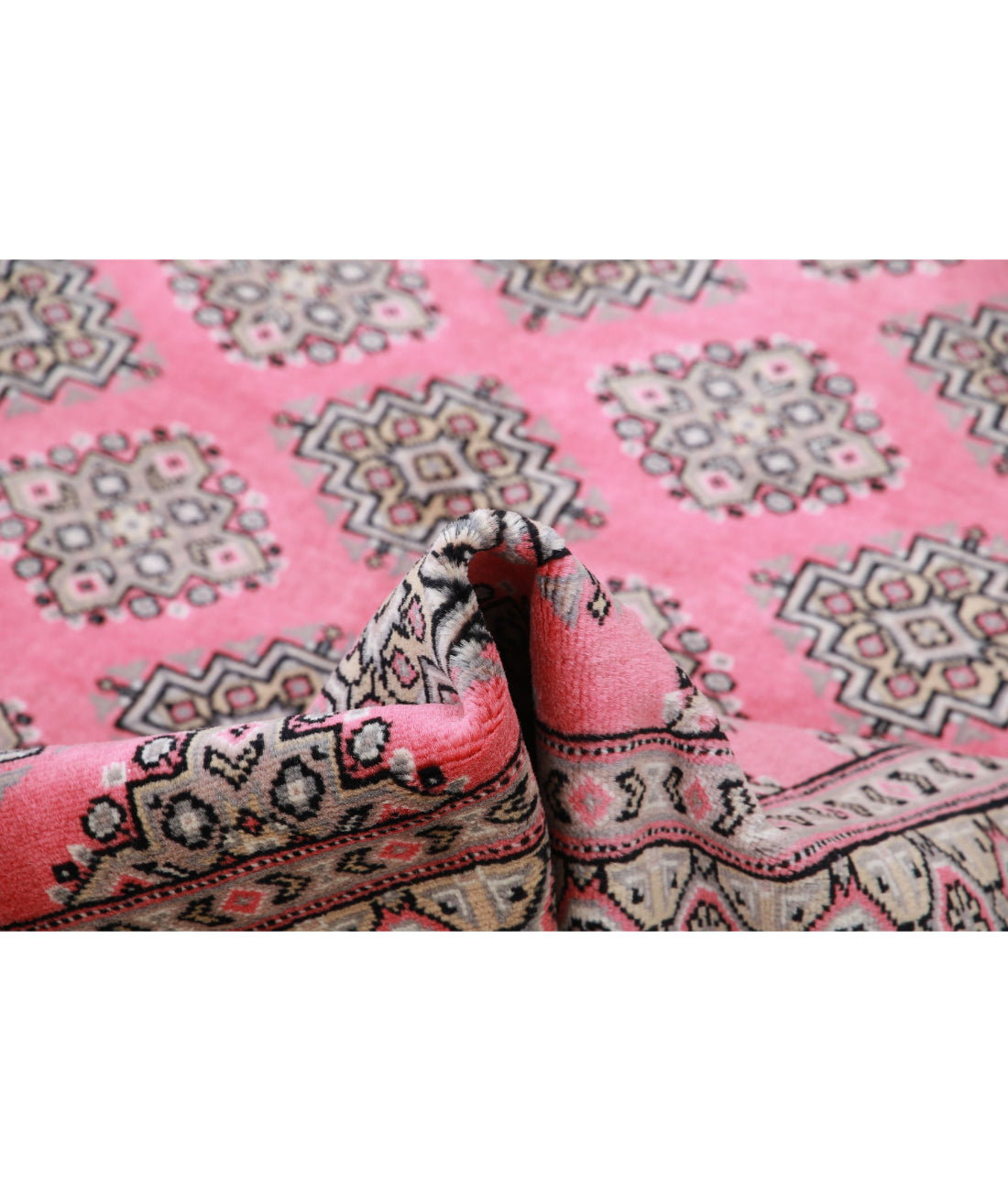 Hand Knotted Tribal Bokhara Wool Rug - 4'7'' x 6'5'' 4'7'' x 6'5'' (138 X 193) / Pink / Gold