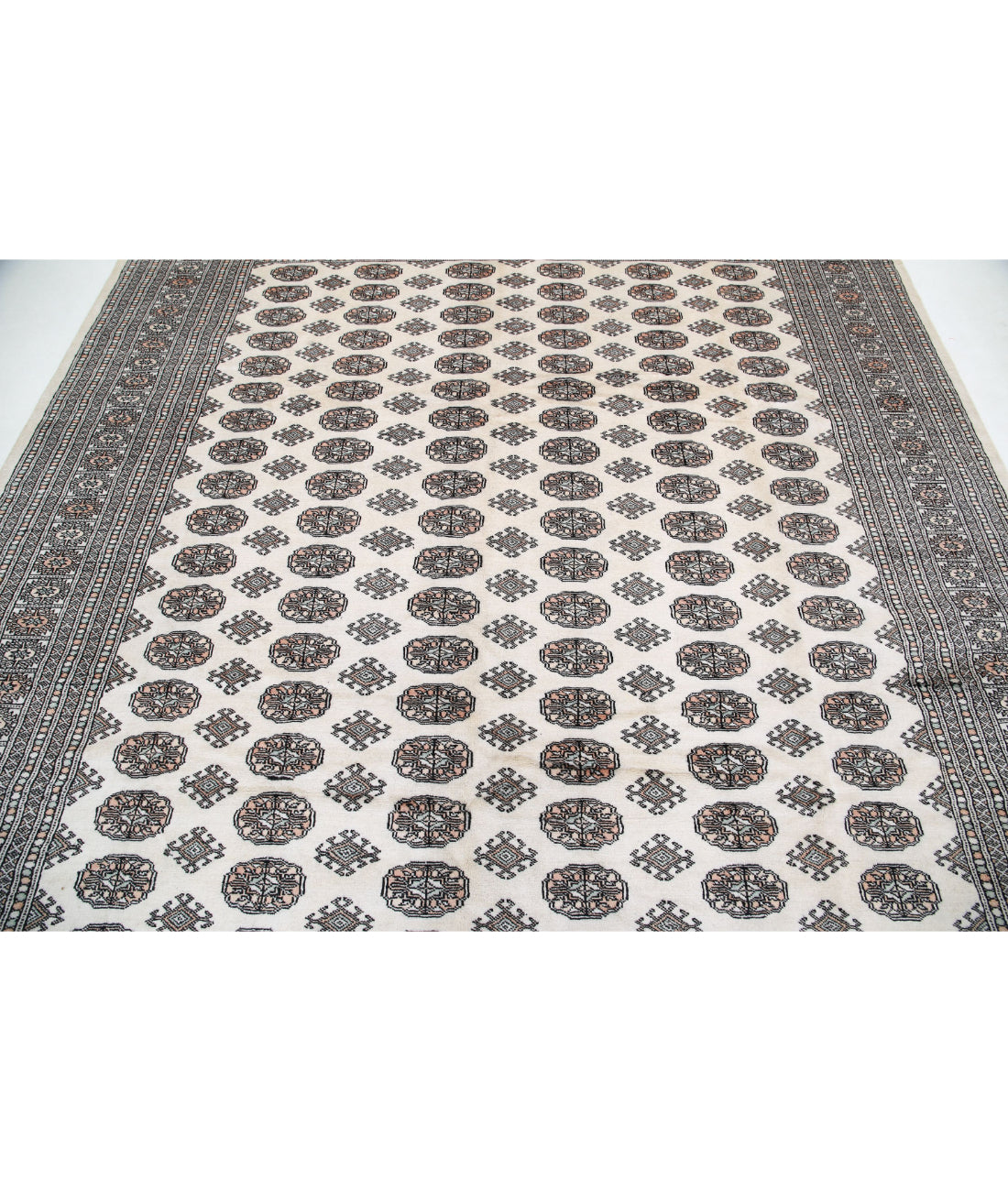Hand Knotted Tribal Bokhara Wool Rug - 8'4'' x 9'9'' 8'4'' x 9'9'' (250 X 293) / Ivory / Taupe