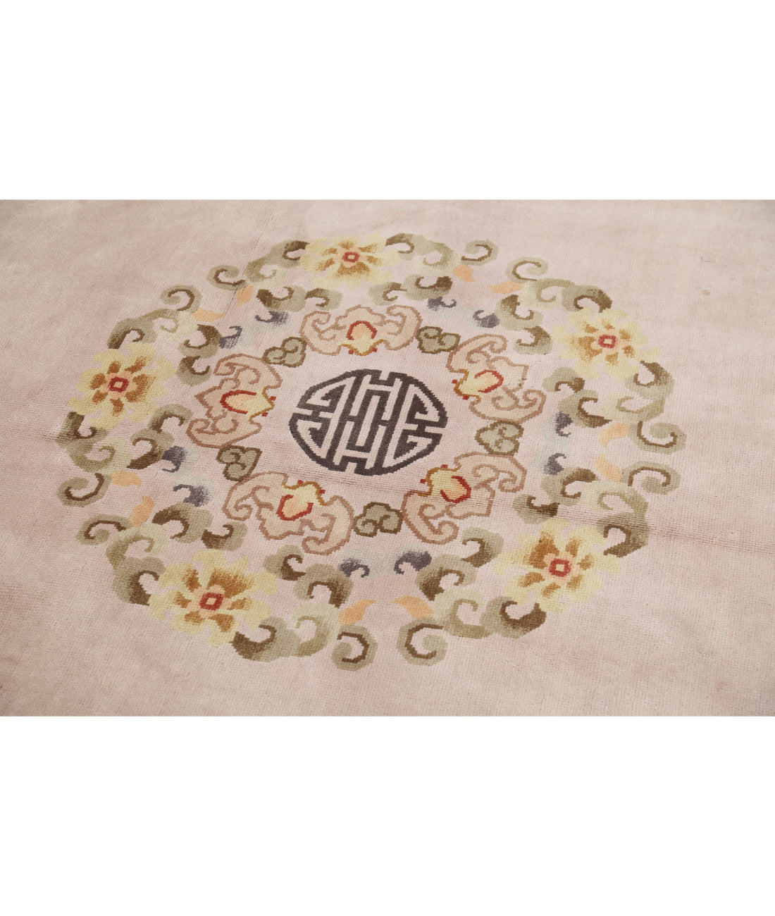 Hand Knotted Traditional Chinese Wool Rug - 8'10'' x 12'1'' 8'10'' x 12'1'' (118 X 358) / Lilac / Ivory