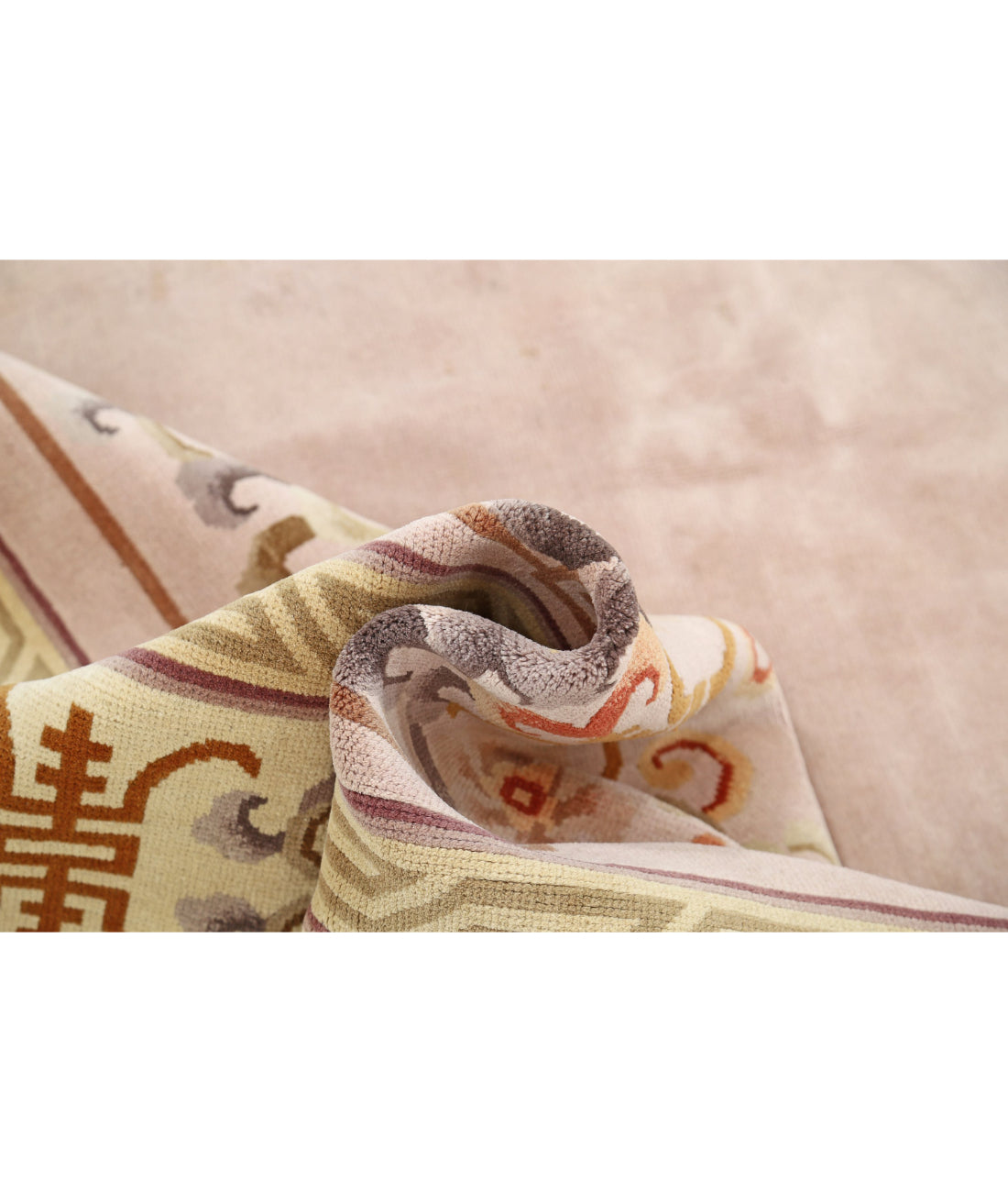 Hand Knotted Traditional Chinese Wool Rug - 8'10'' x 12'1'' 8'10'' x 12'1'' (118 X 358) / Lilac / Ivory