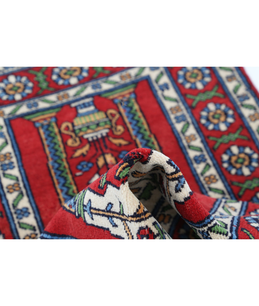 Hand Knotted New Traditional Prayer Wool Rug - 1'10'' x 3'1'' 1'10'' x 3'1'' (90 X 90) / Red / Ivory